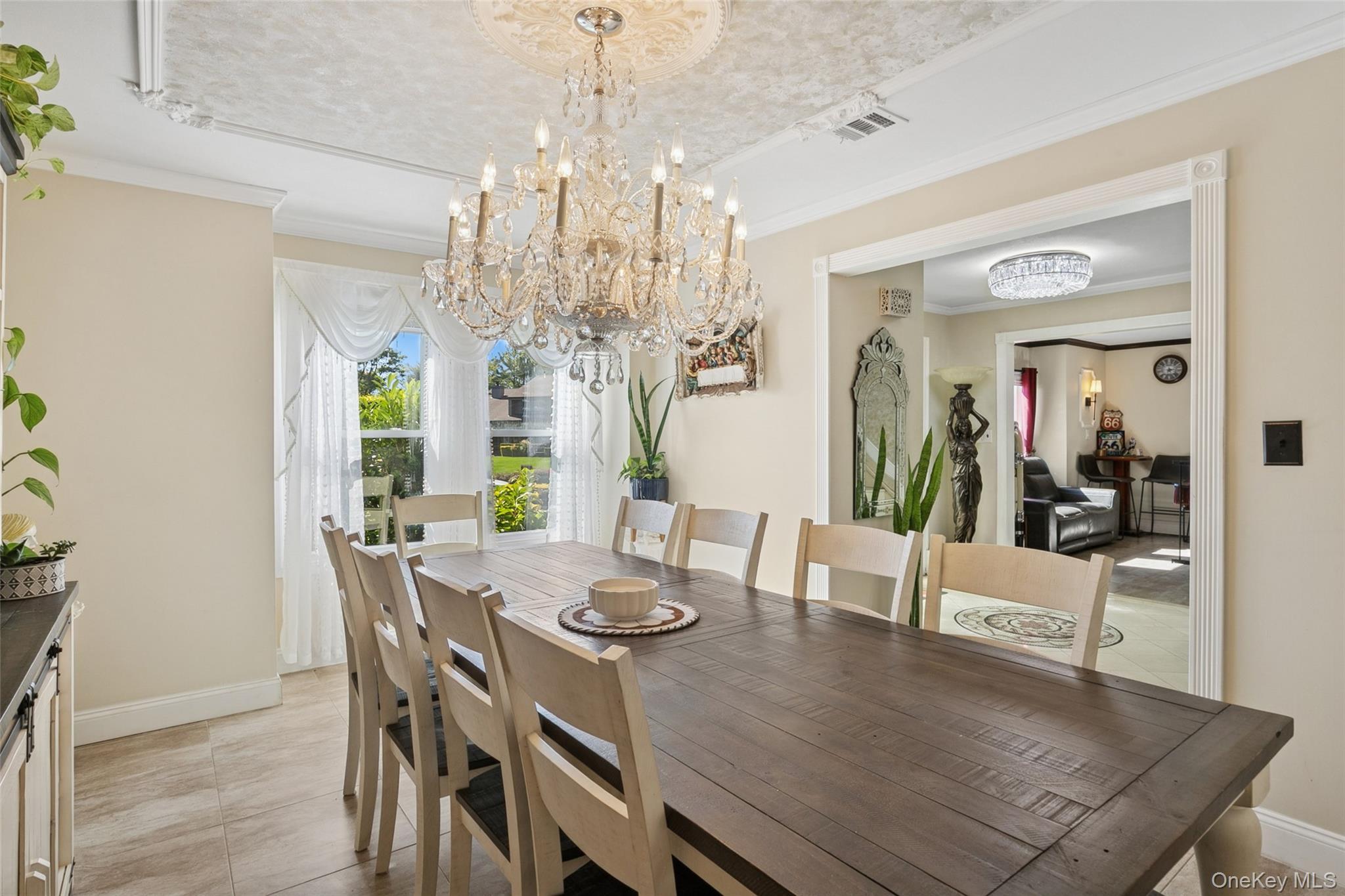 Single Family Gamay  Suffolk County, NY 11725, MLS-923200-4