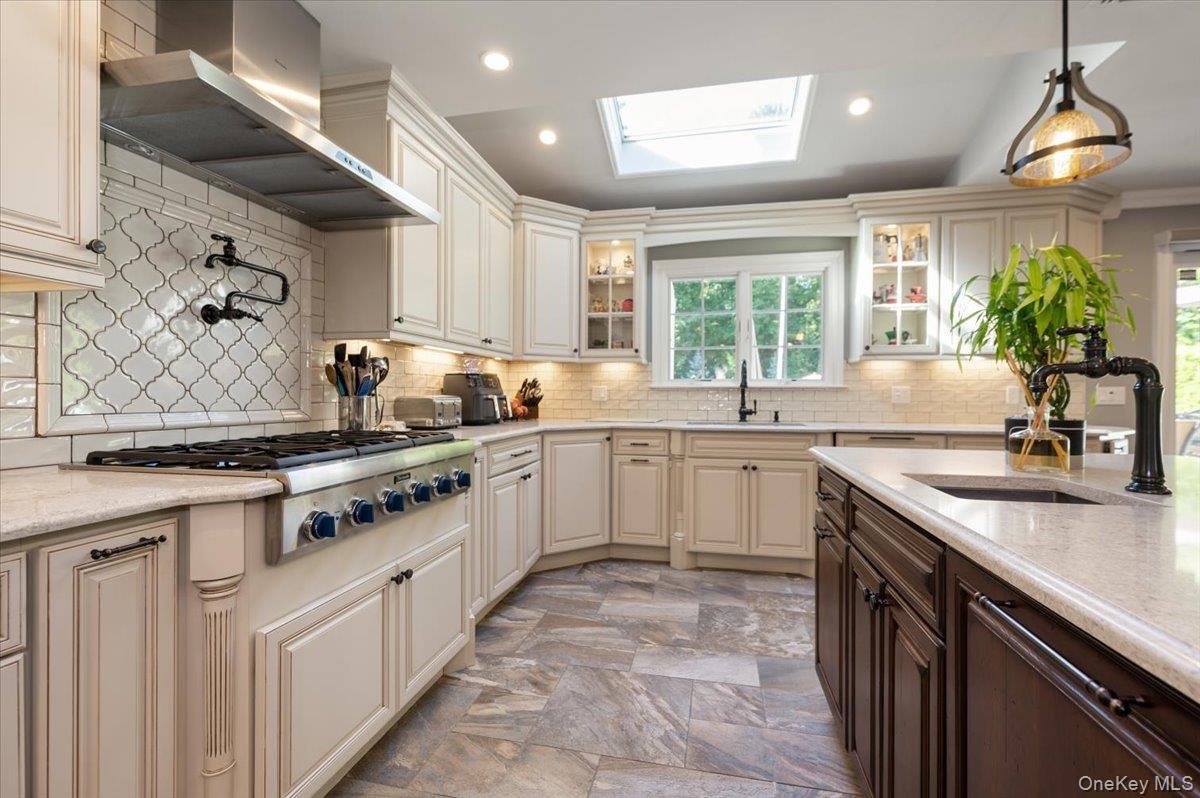 Single Family Karol Nassau County, NY 11753, MLS-923201-10