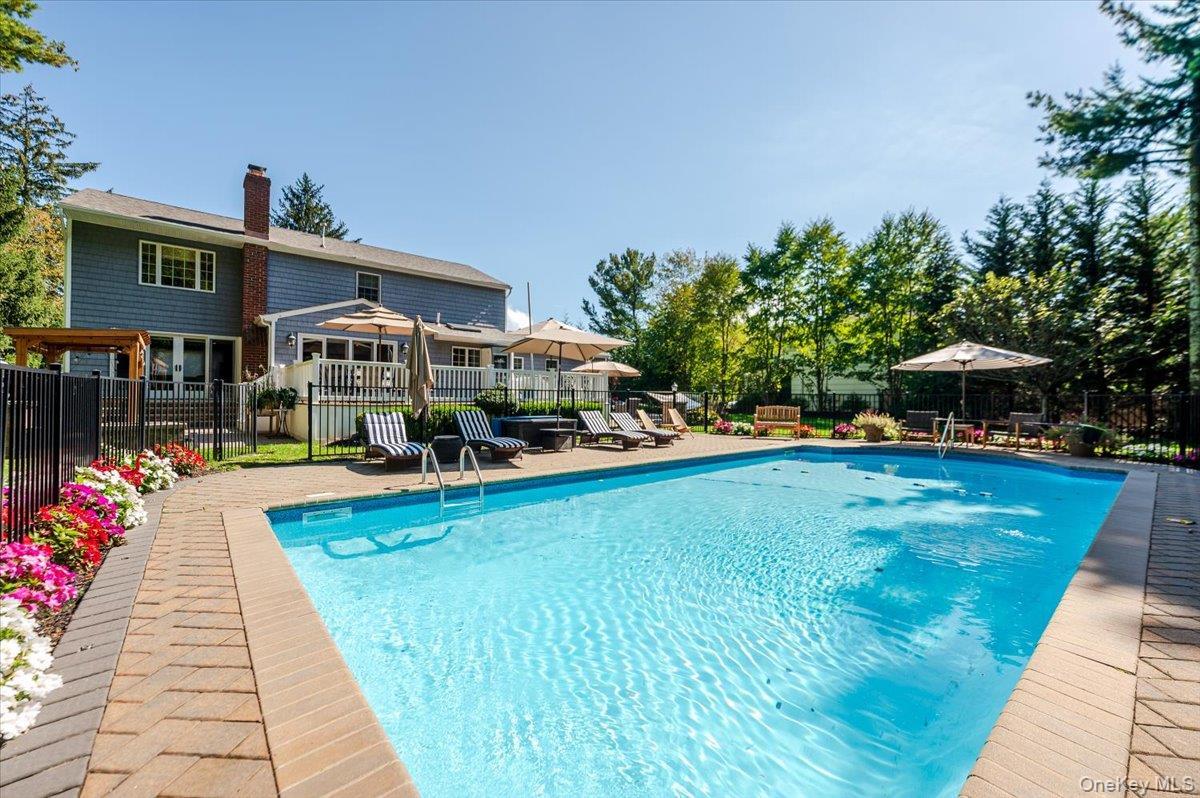 Single Family Karol Nassau County, NY 11753, MLS-923201-29