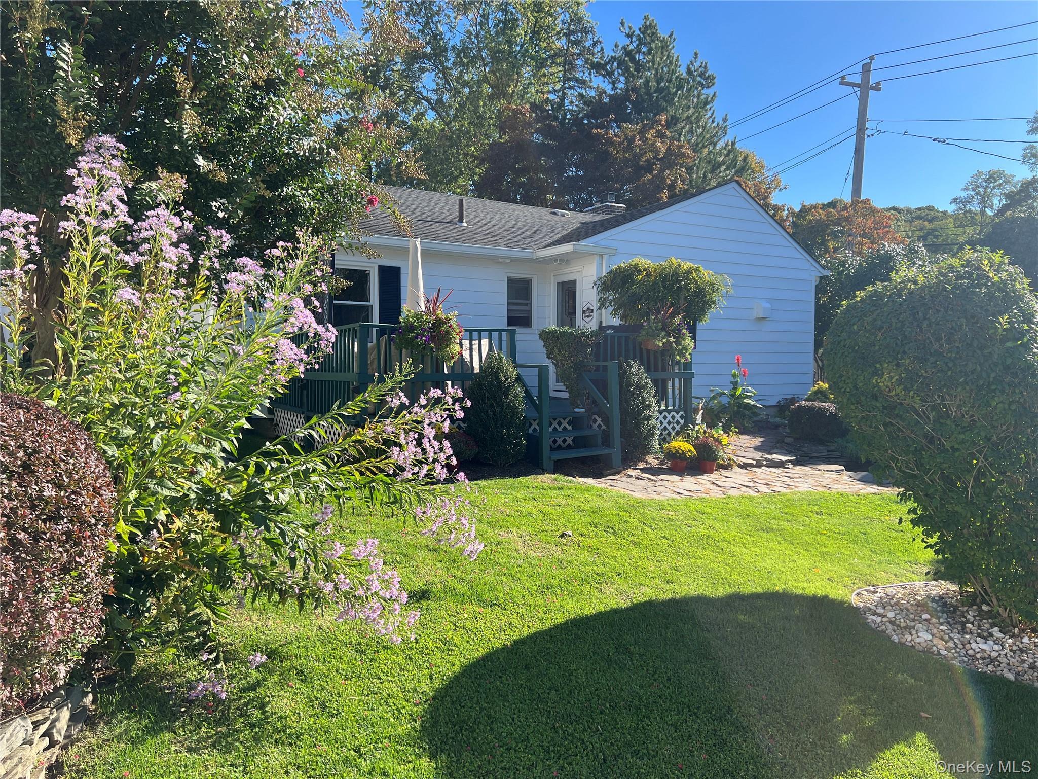 Single Family Overlook  Suffolk County, NY 11743, MLS-923202-21