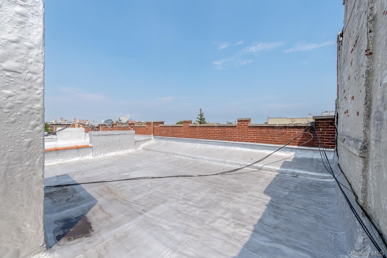 Single Family 25th Queens, NY 11103, MLS-923206-15