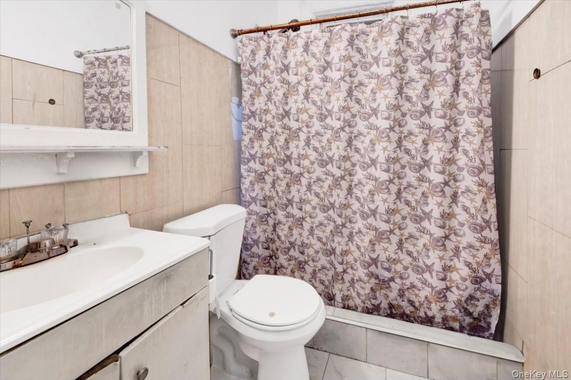 Single Family Vineyard  Westchester County, NY 10703, MLS-923207-12