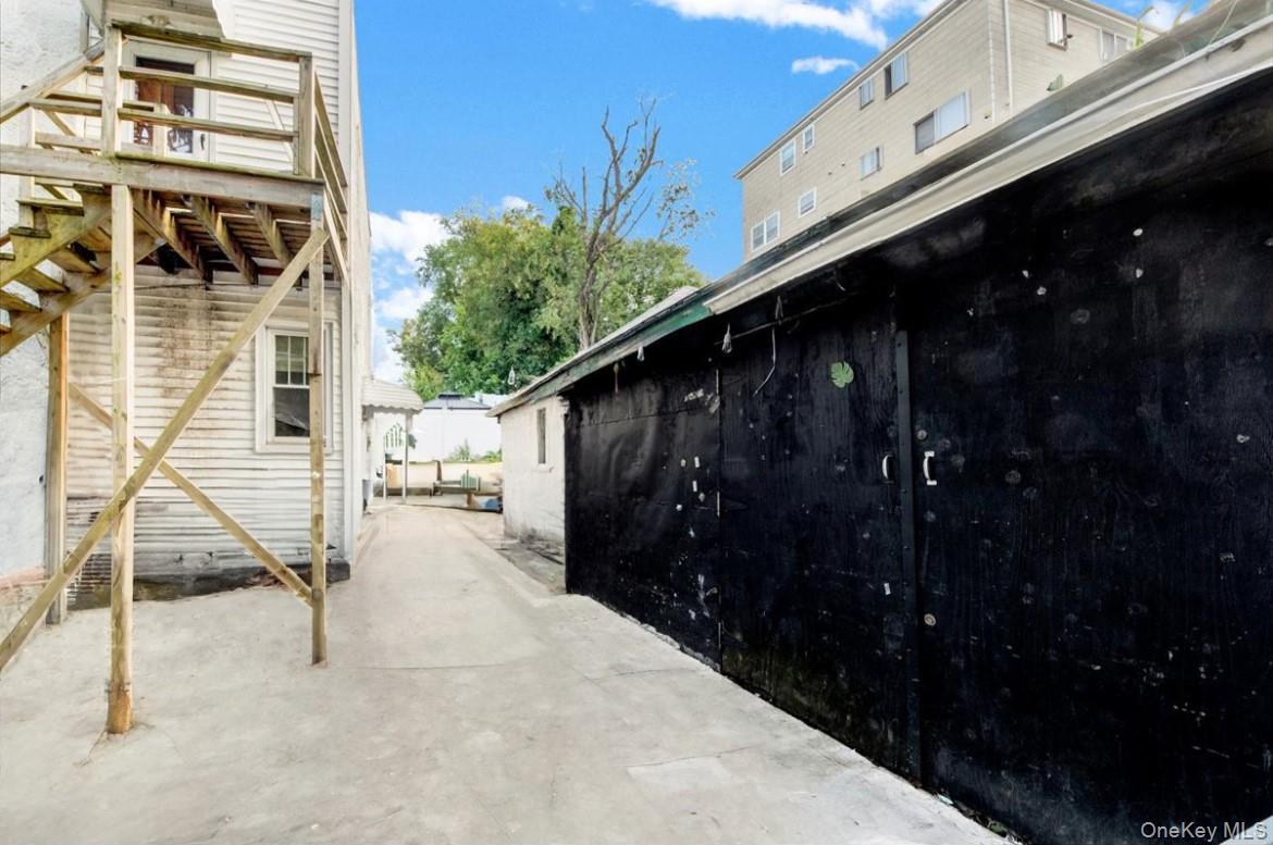 Single Family Vineyard  Westchester County, NY 10703, MLS-923207-4