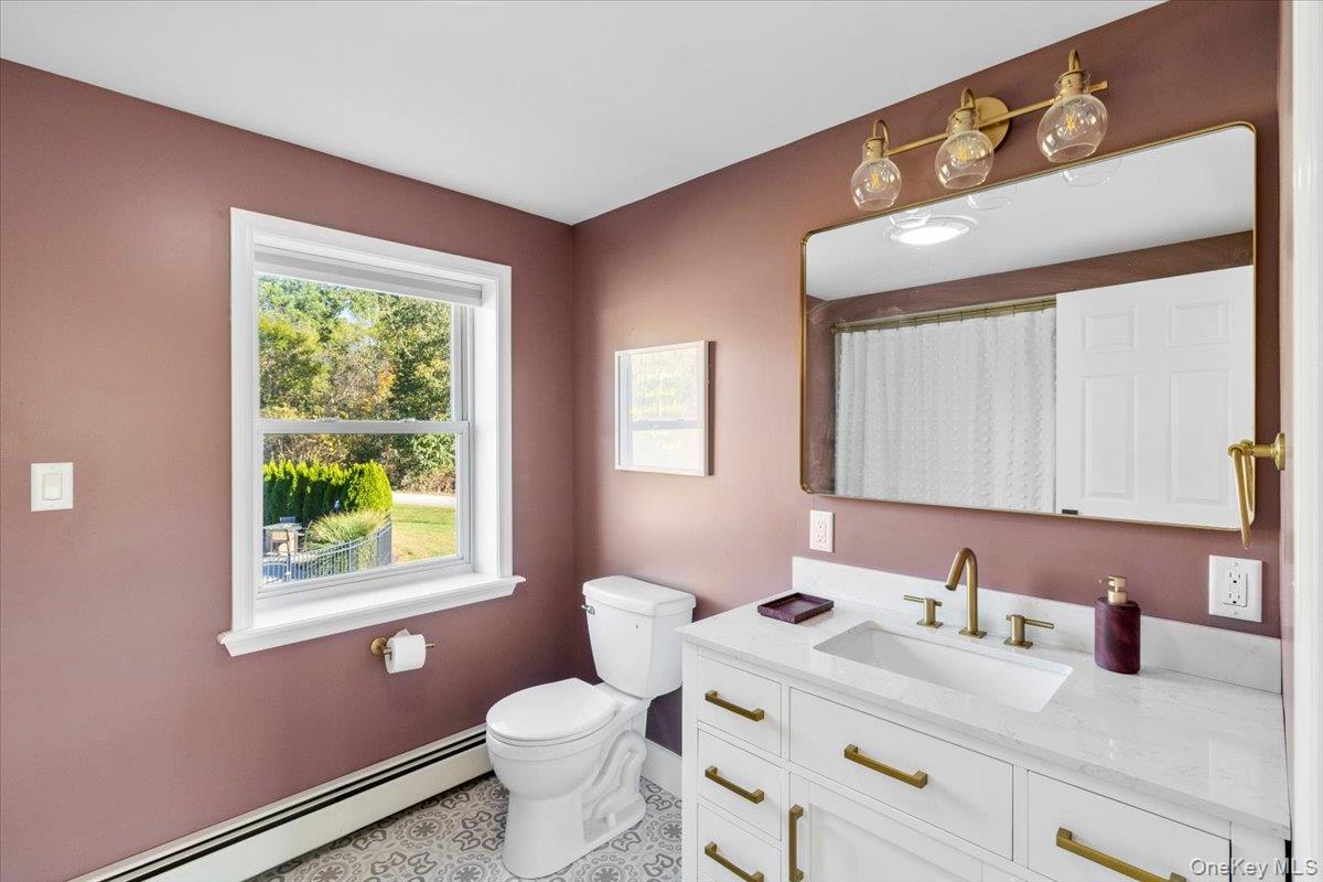 Single Family Mountain View Out Of Area, NY 12090, MLS-923208-32