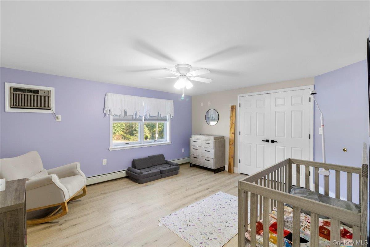 Single Family Mountain View Out Of Area, NY 12090, MLS-923208-33