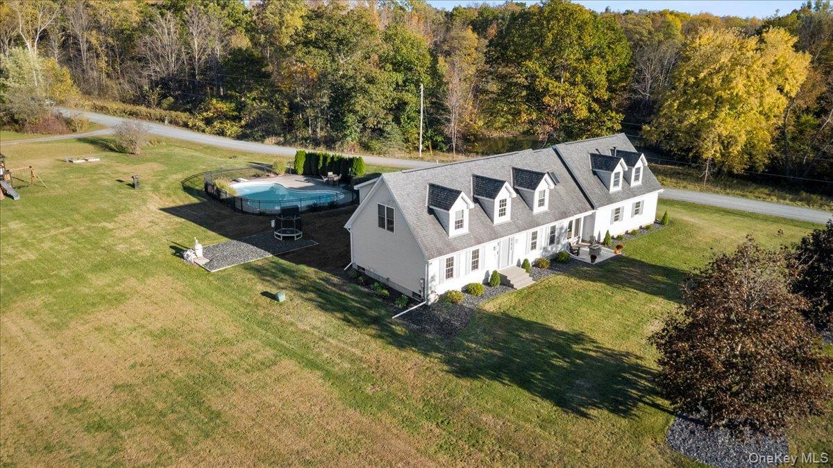 Single Family Mountain View Out Of Area, NY 12090, MLS-923208-4