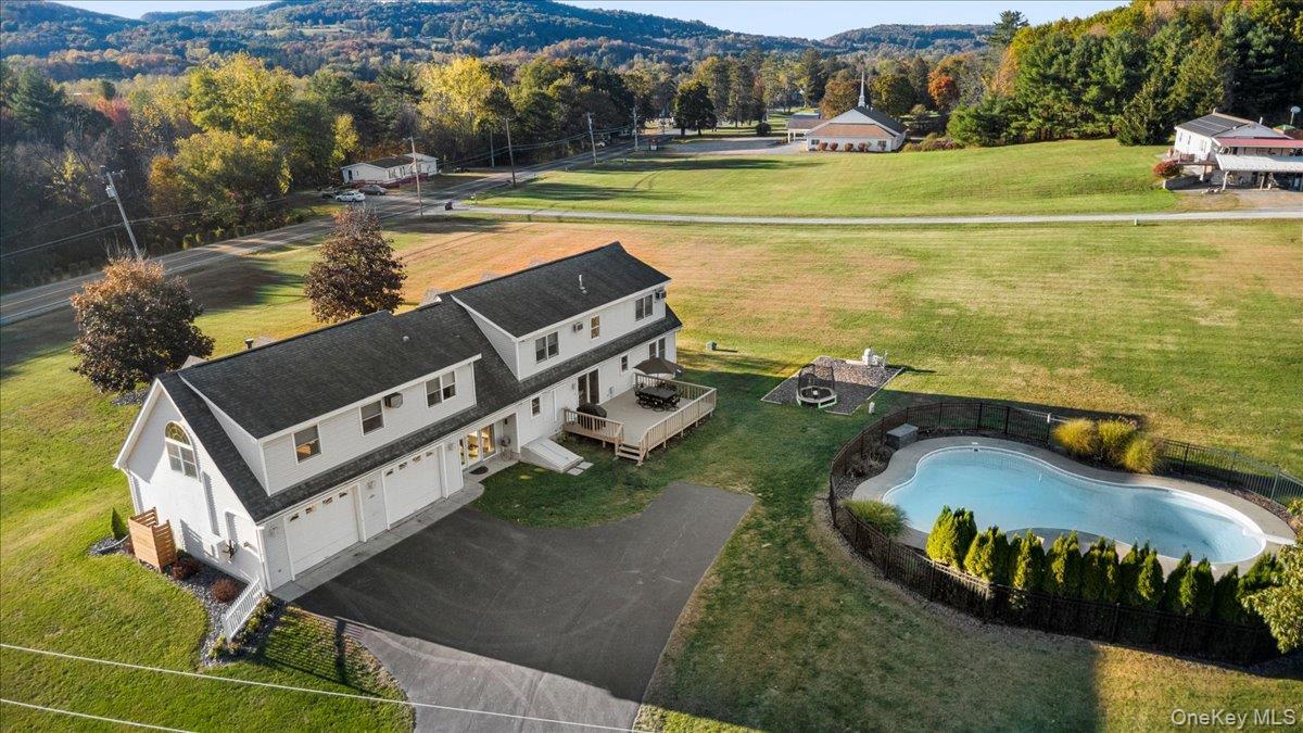 Single Family Mountain View Out Of Area, NY 12090, MLS-923208-41