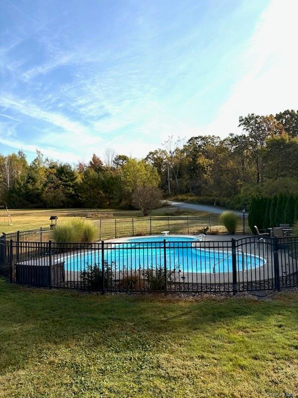 Single Family Mountain View Out Of Area, NY 12090, MLS-923208-46