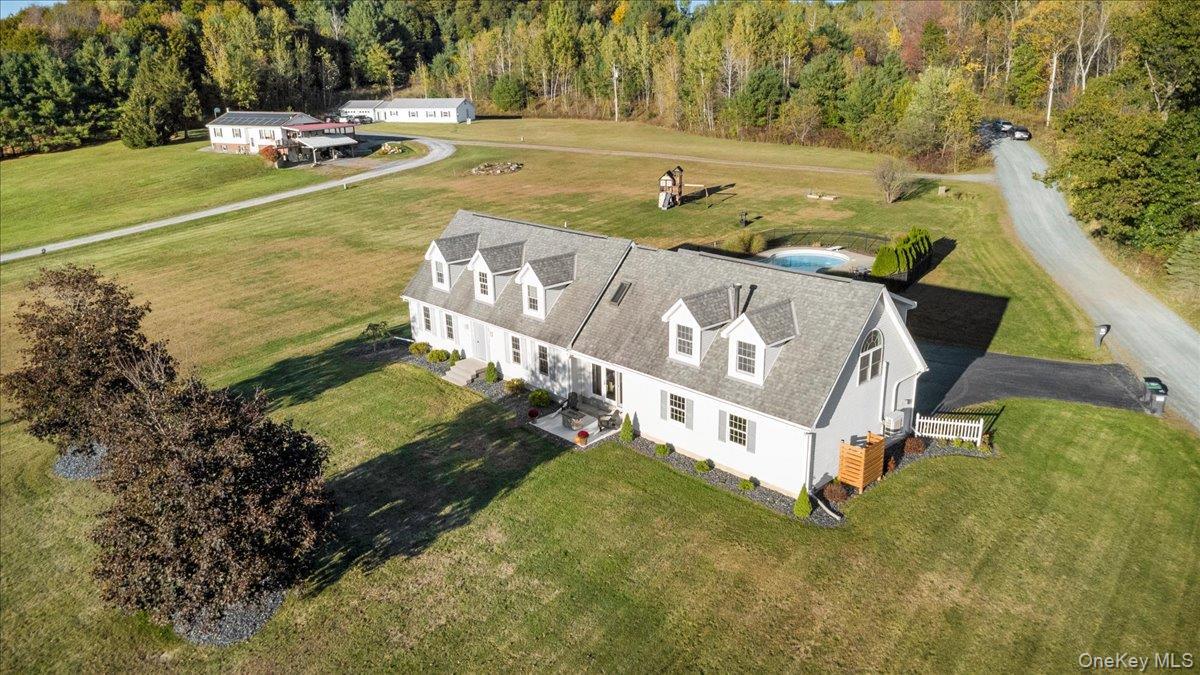 Single Family Mountain View Out Of Area, NY 12090, MLS-923208-5