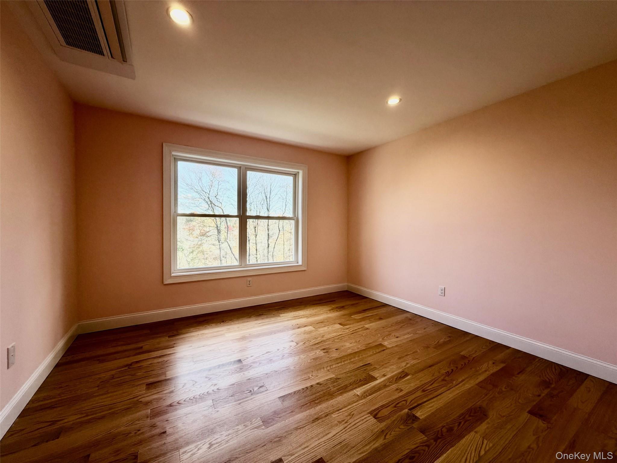 Single Family Webster  Putnam County, NY 12563, MLS-923220-15