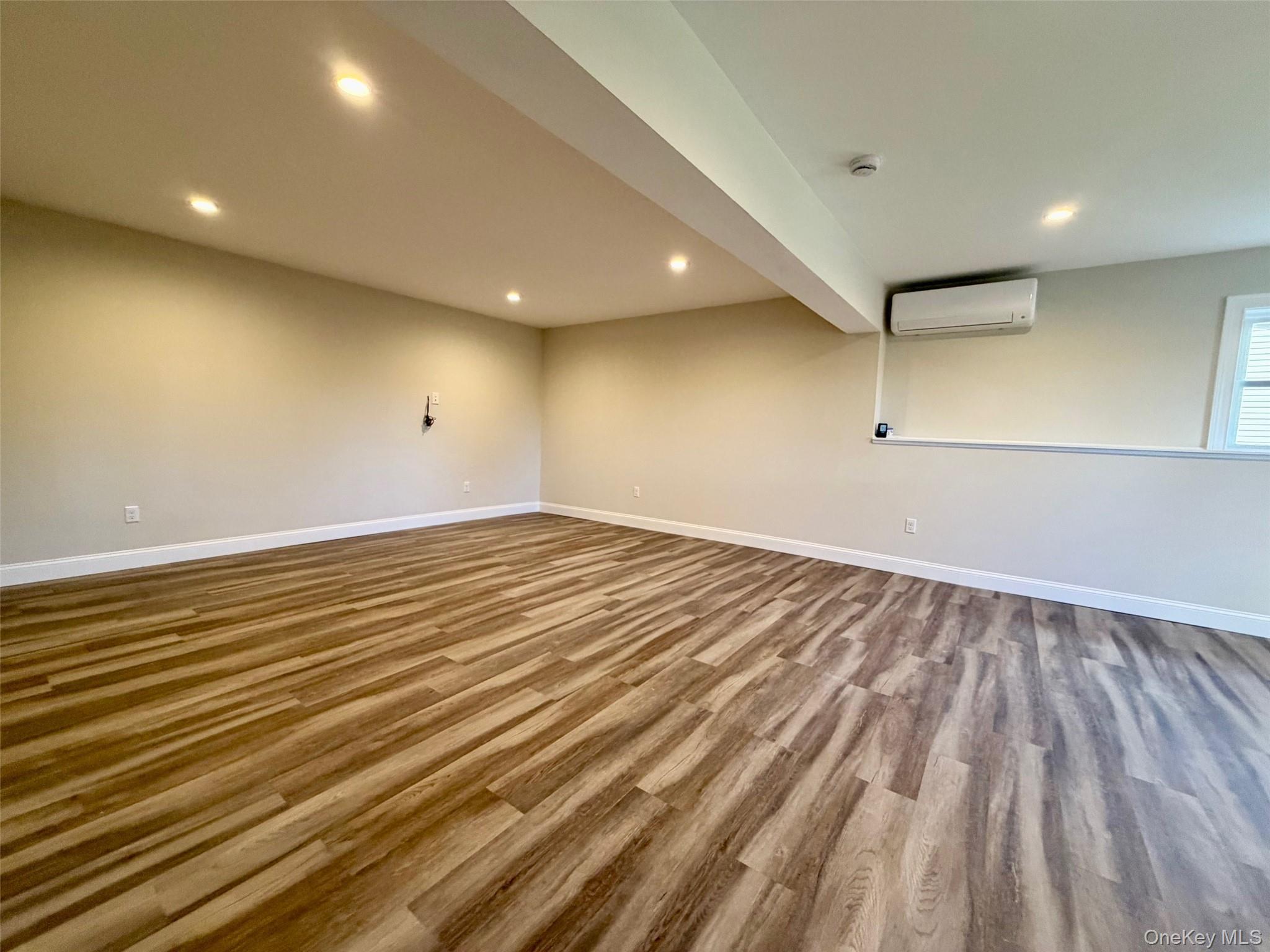 Single Family Webster  Putnam County, NY 12563, MLS-923220-23