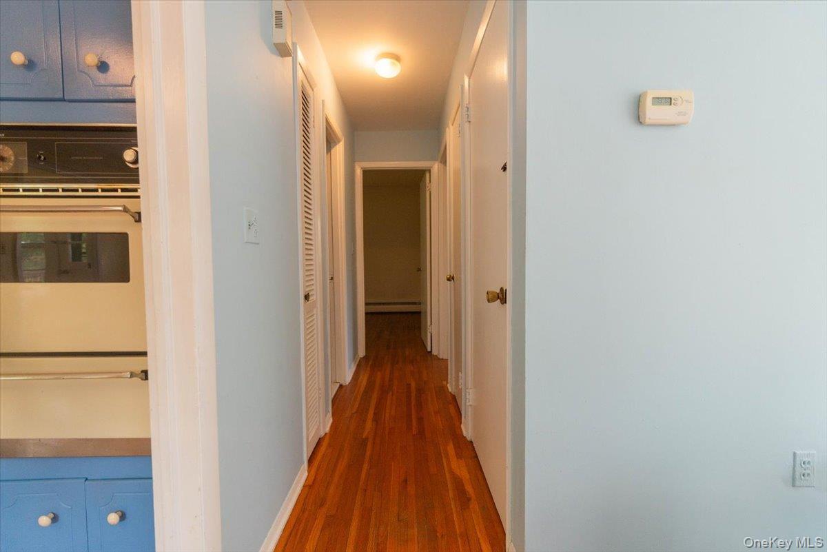 Single Family Willow Tree Rockland County, NY 10977, MLS-923226-11