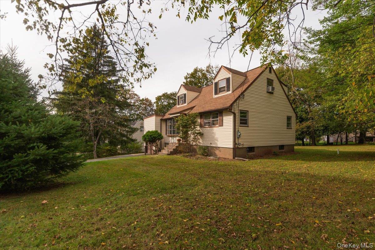 Single Family Willow Tree Rockland County, NY 10977, MLS-923226-3