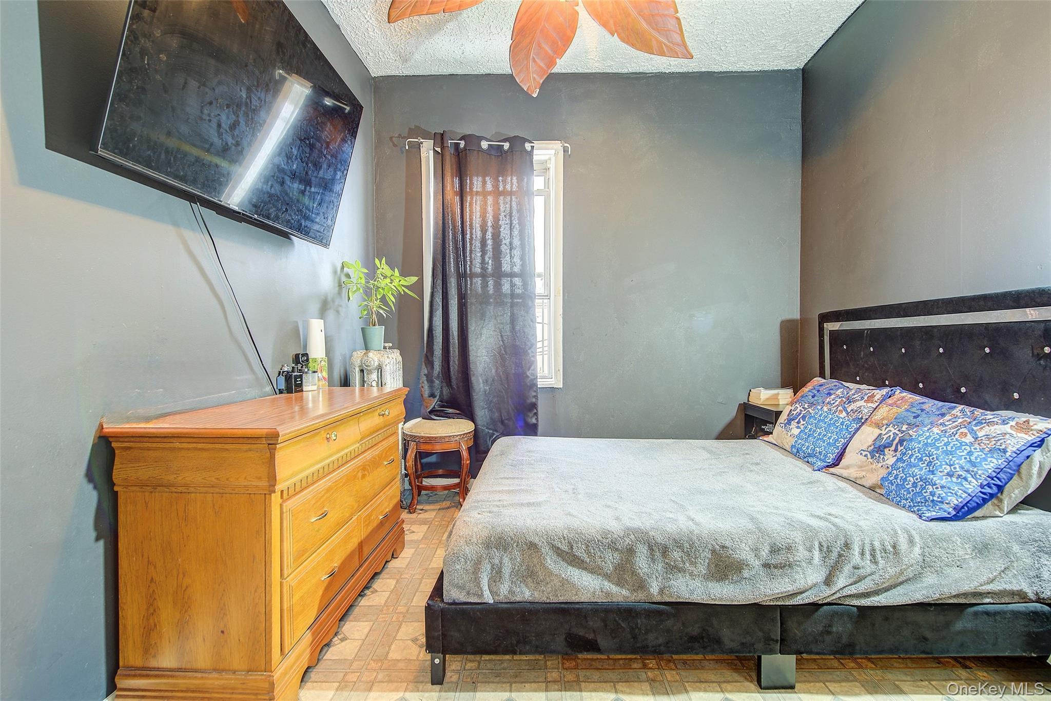 Single Family Adler  Brooklyn, NY 11208, MLS-923250-13