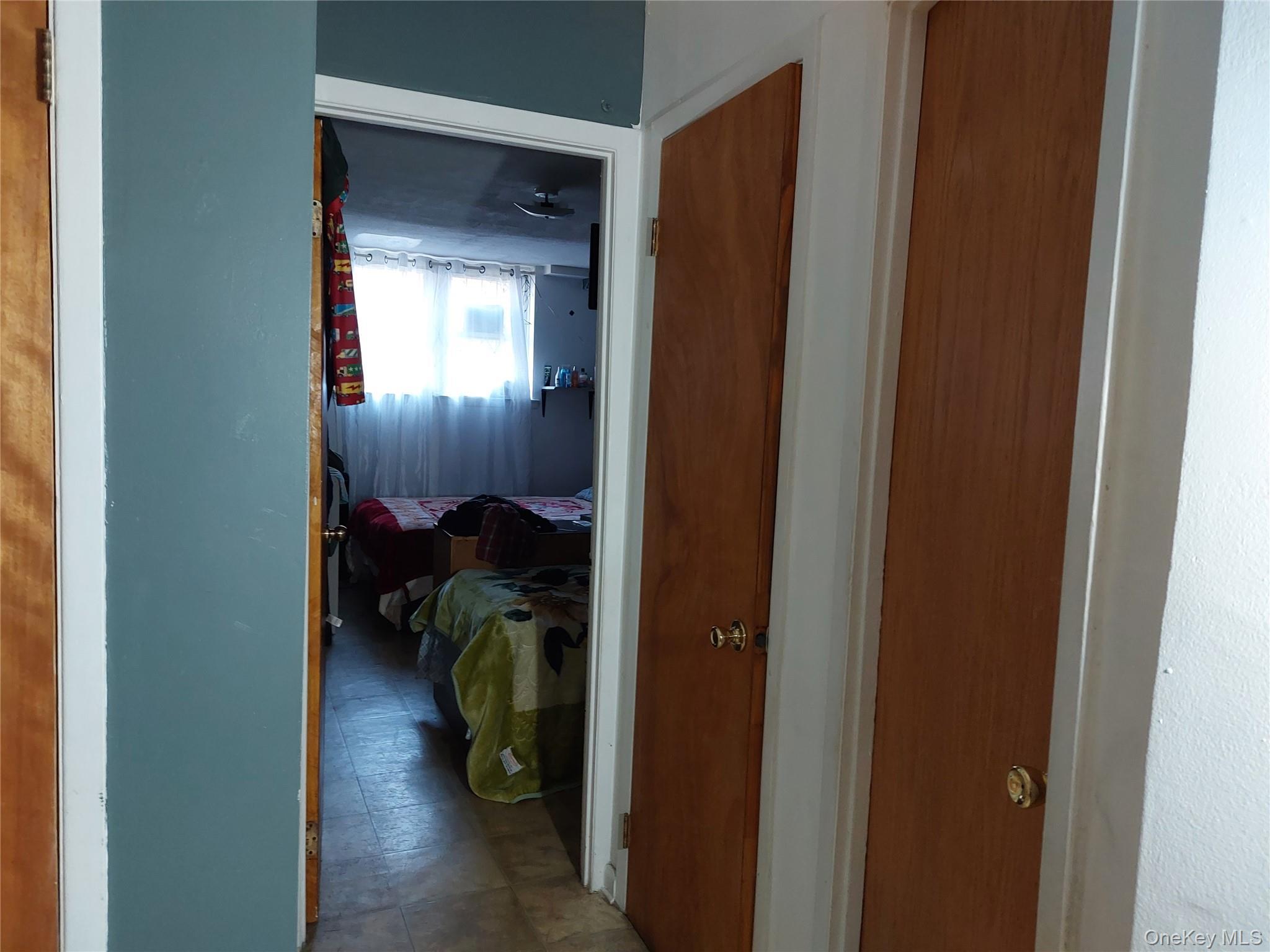 Single Family 48  Queens, NY 11368, MLS-923268-18