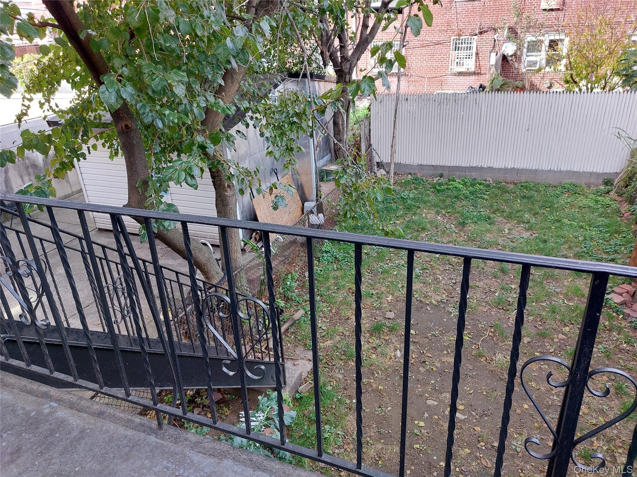 Single Family 48  Queens, NY 11368, MLS-923268-8