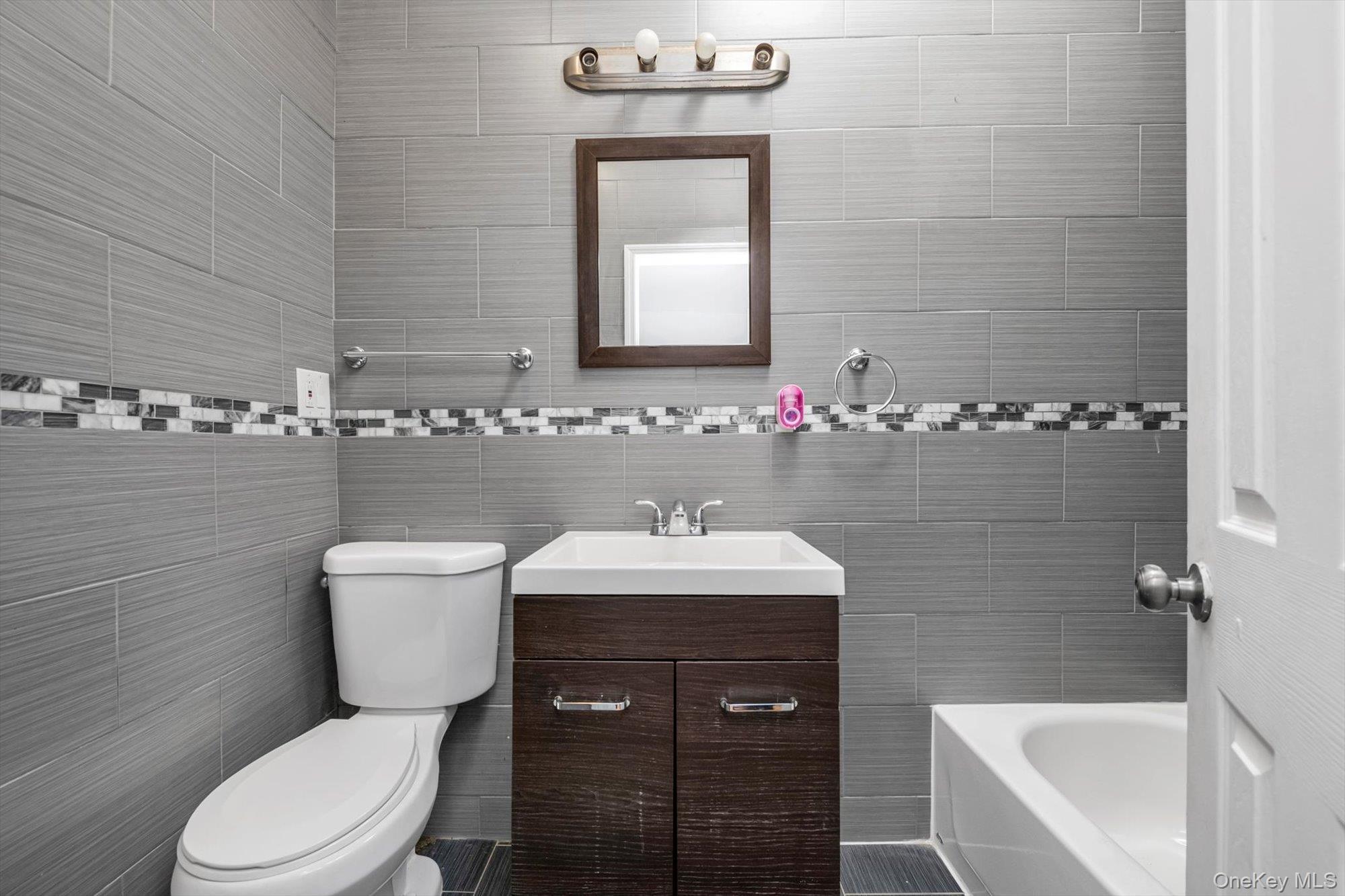 Single Family Nichols  Brooklyn, NY 11208, MLS-923274-10