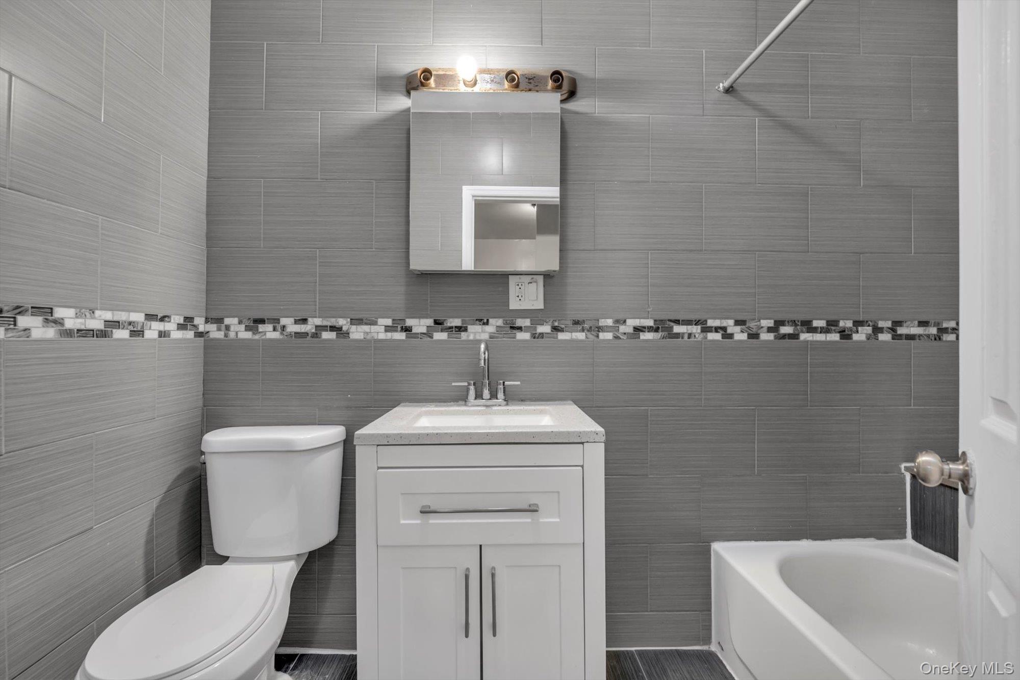 Single Family Nichols  Brooklyn, NY 11208, MLS-923274-6