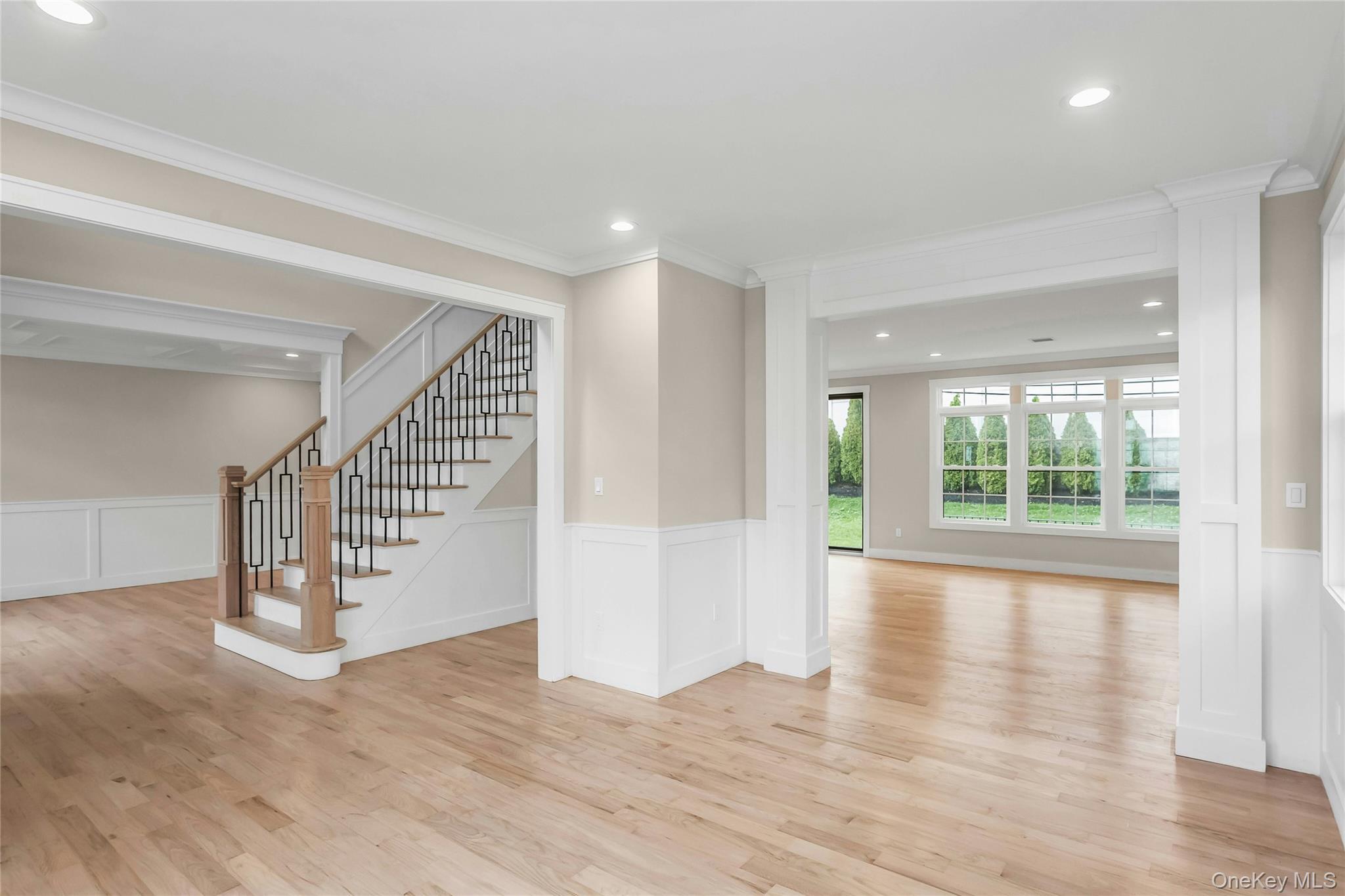 Single Family Cheshire Nassau County, NY 11791, MLS-923283-9