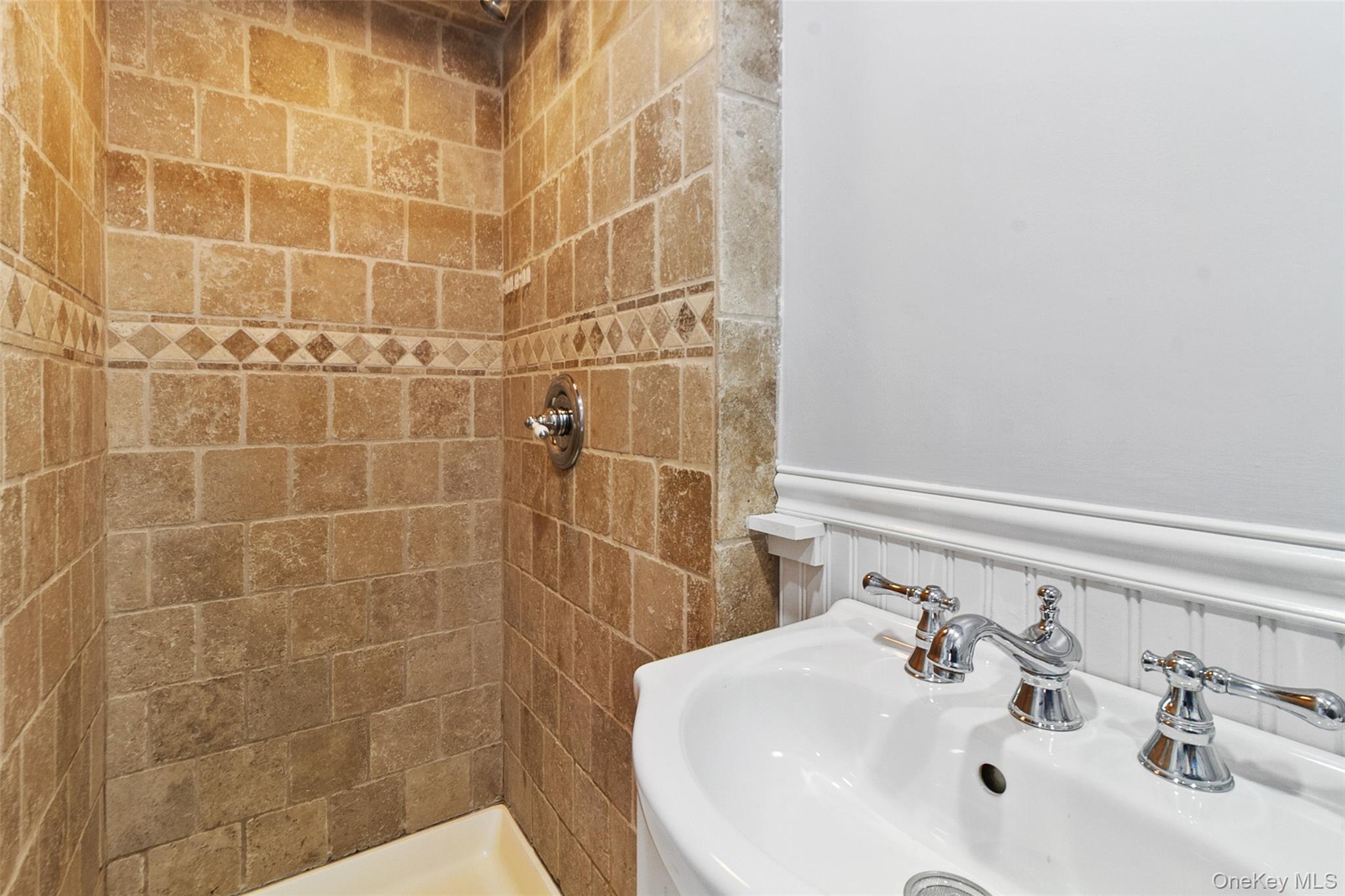 Single Family Crawford  Westchester County, NY 10705, MLS-923291-20