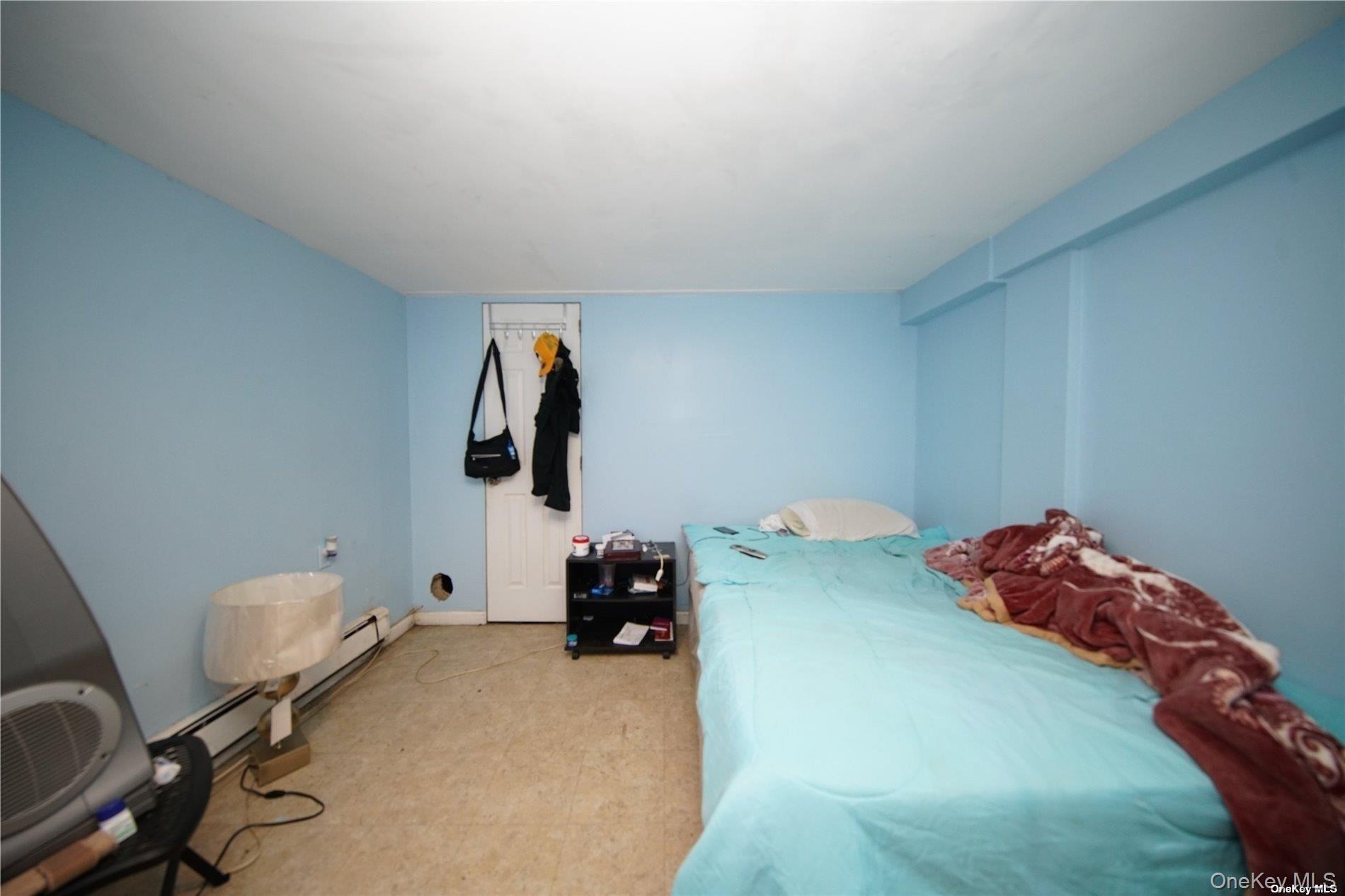 Single Family Stowe  Nassau County, NY 11550, MLS-923302-5