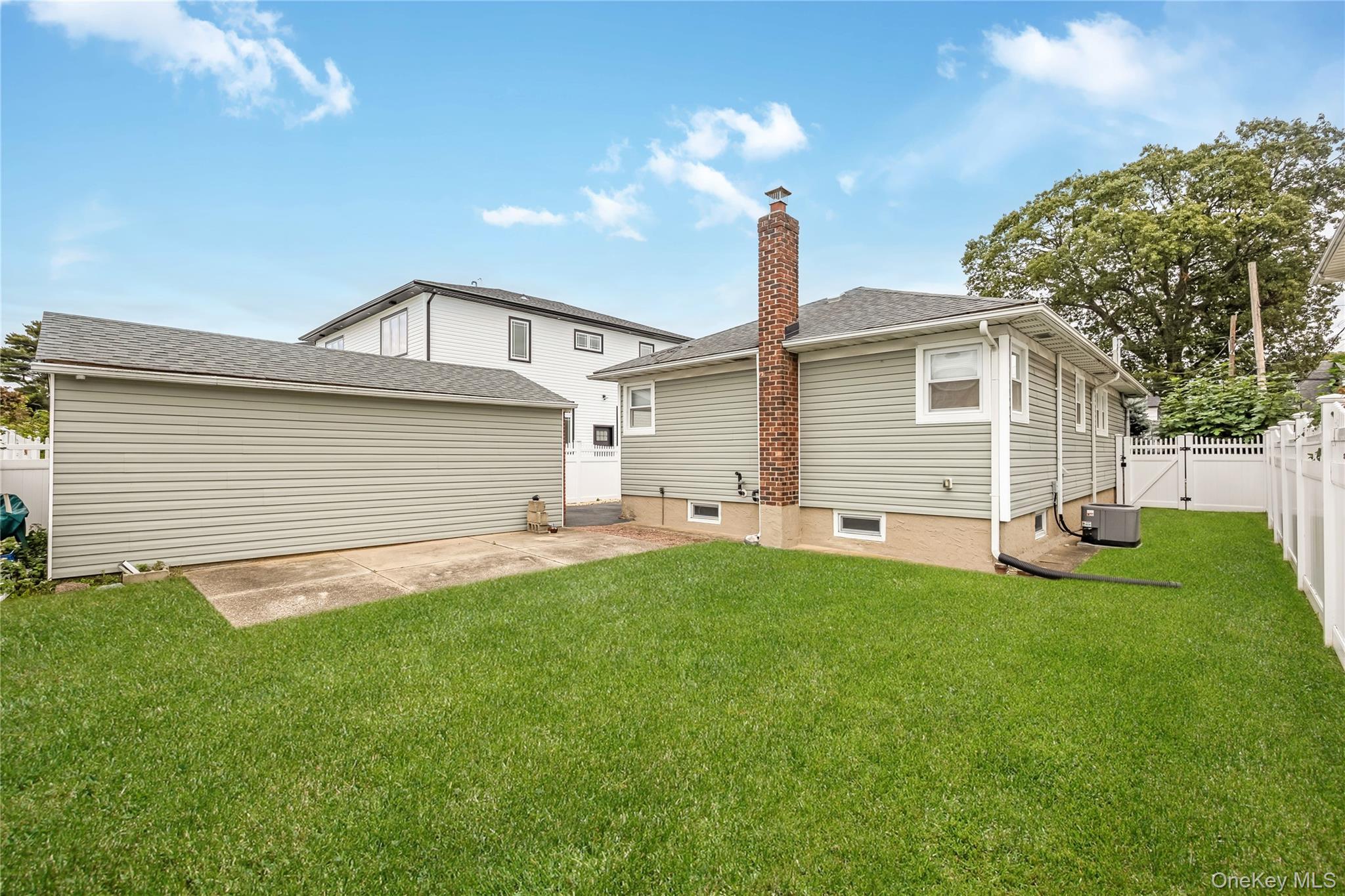 Single Family Lucille  Nassau County, NY 11003, MLS-923307-23