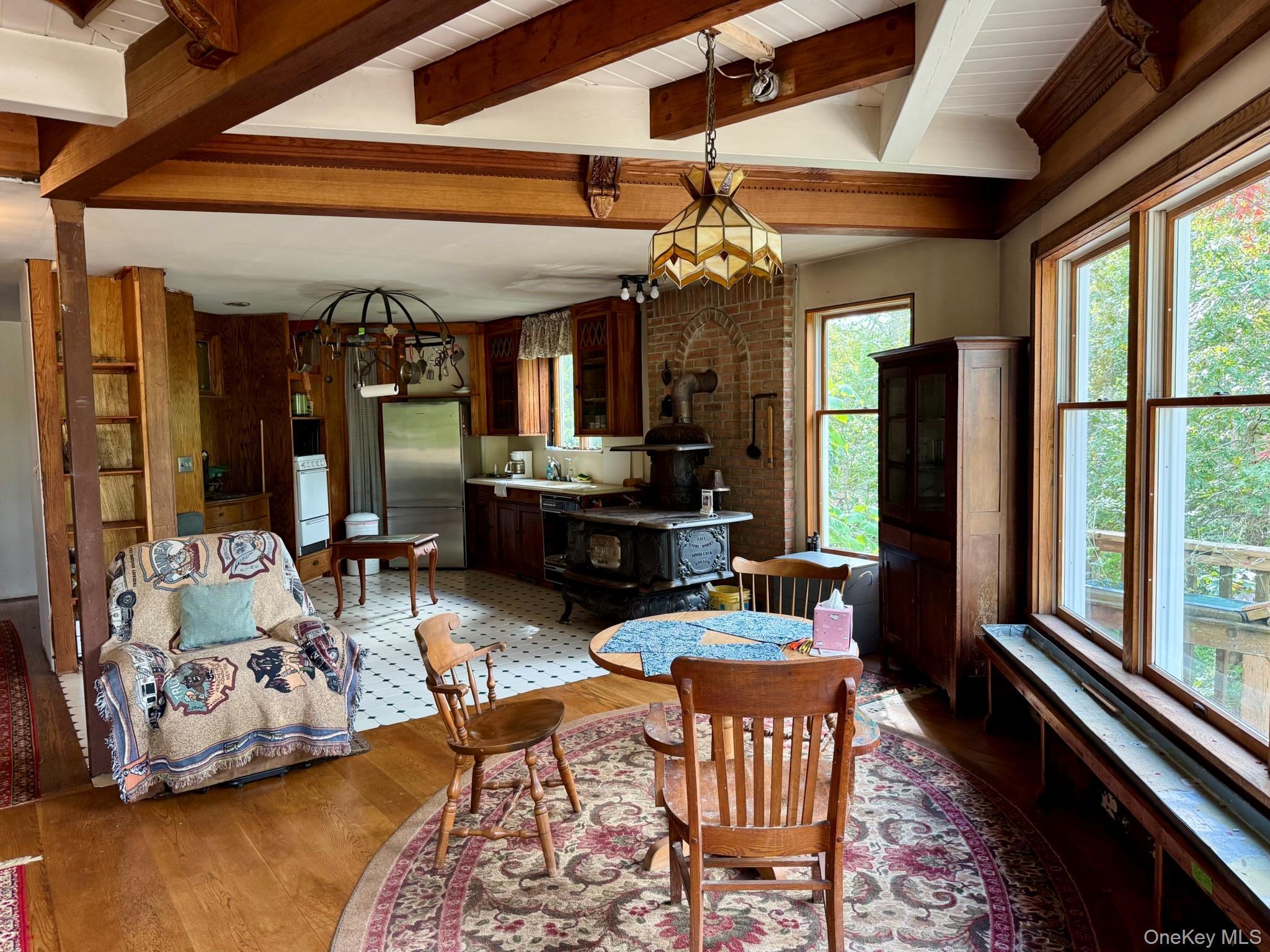 Single Family Wood  Suffolk County, NY 11958, MLS-923310-11