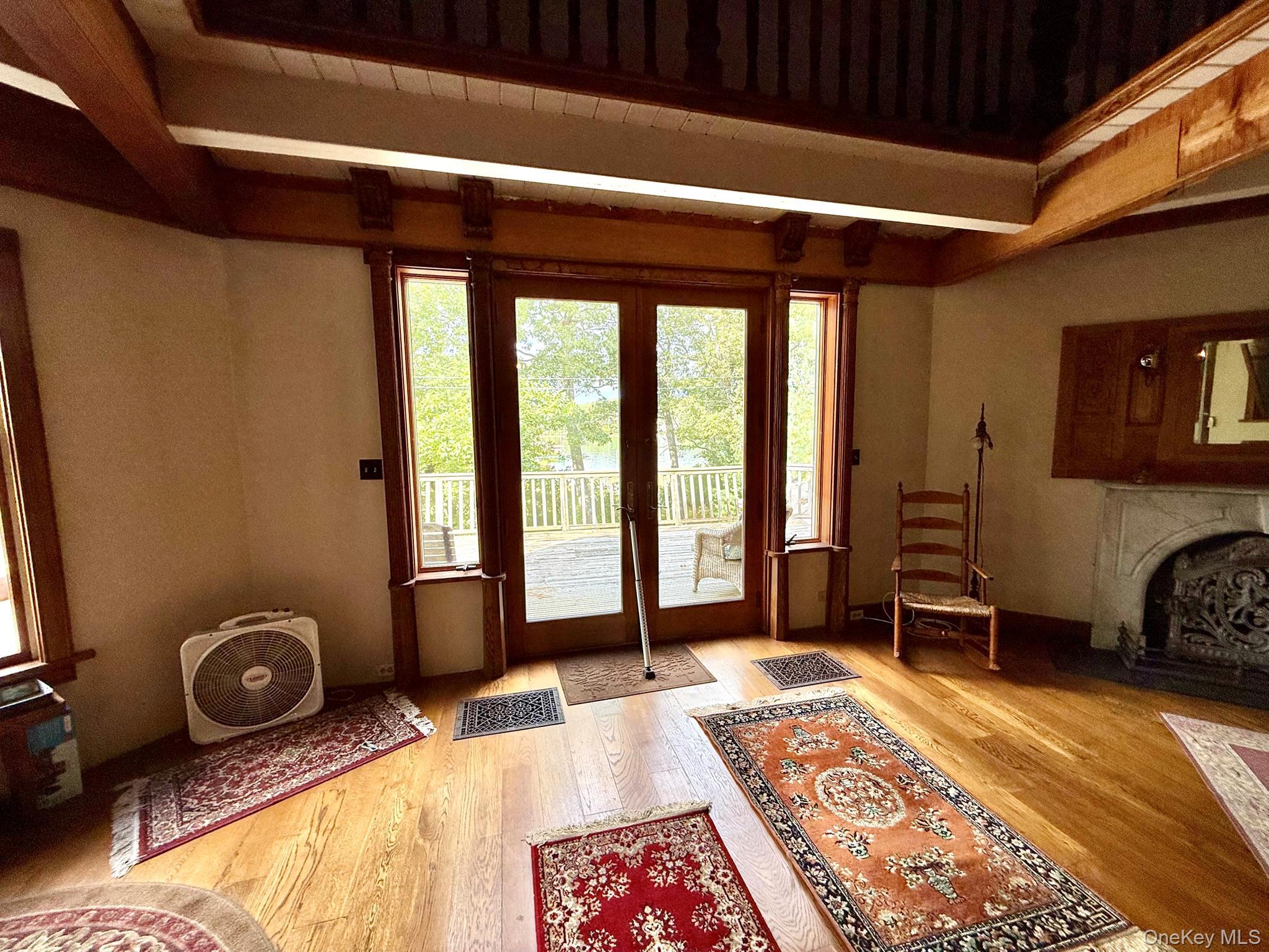 Single Family Wood  Suffolk County, NY 11958, MLS-923310-12