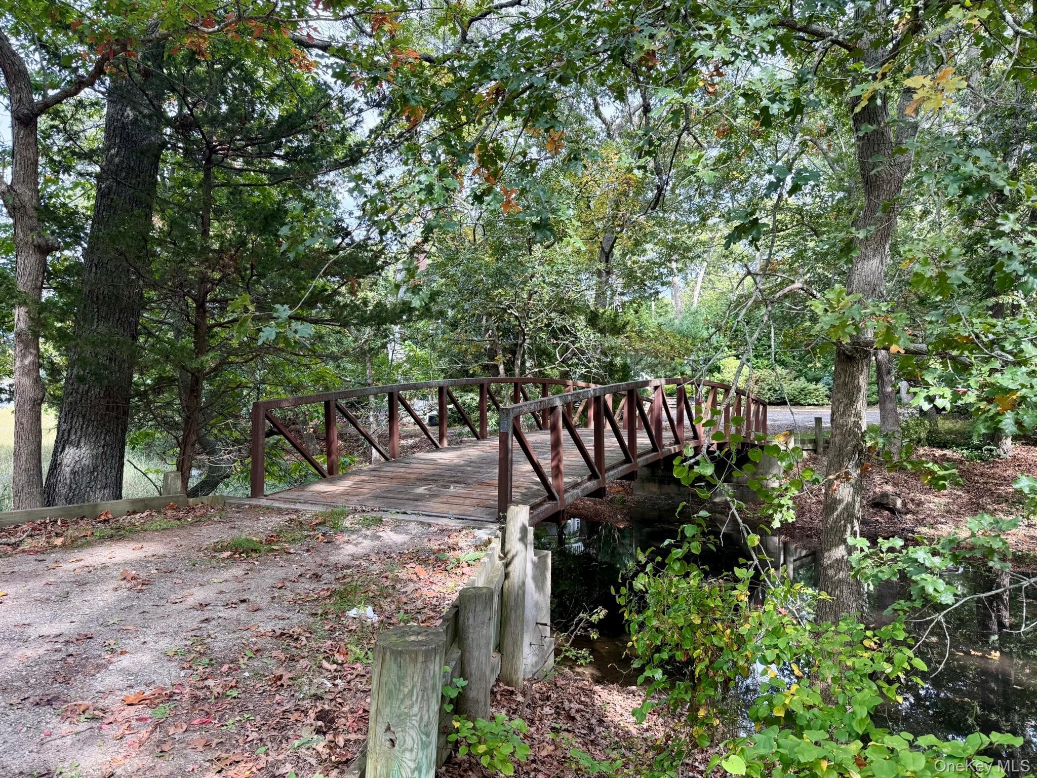 Single Family Wood  Suffolk County, NY 11958, MLS-923310-8