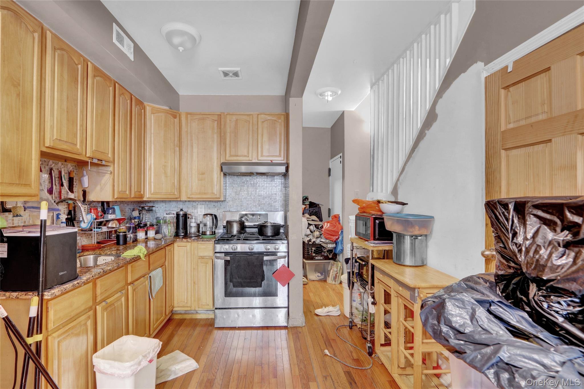 Single Family Seagirt Queens, NY 11691, MLS-923331-13