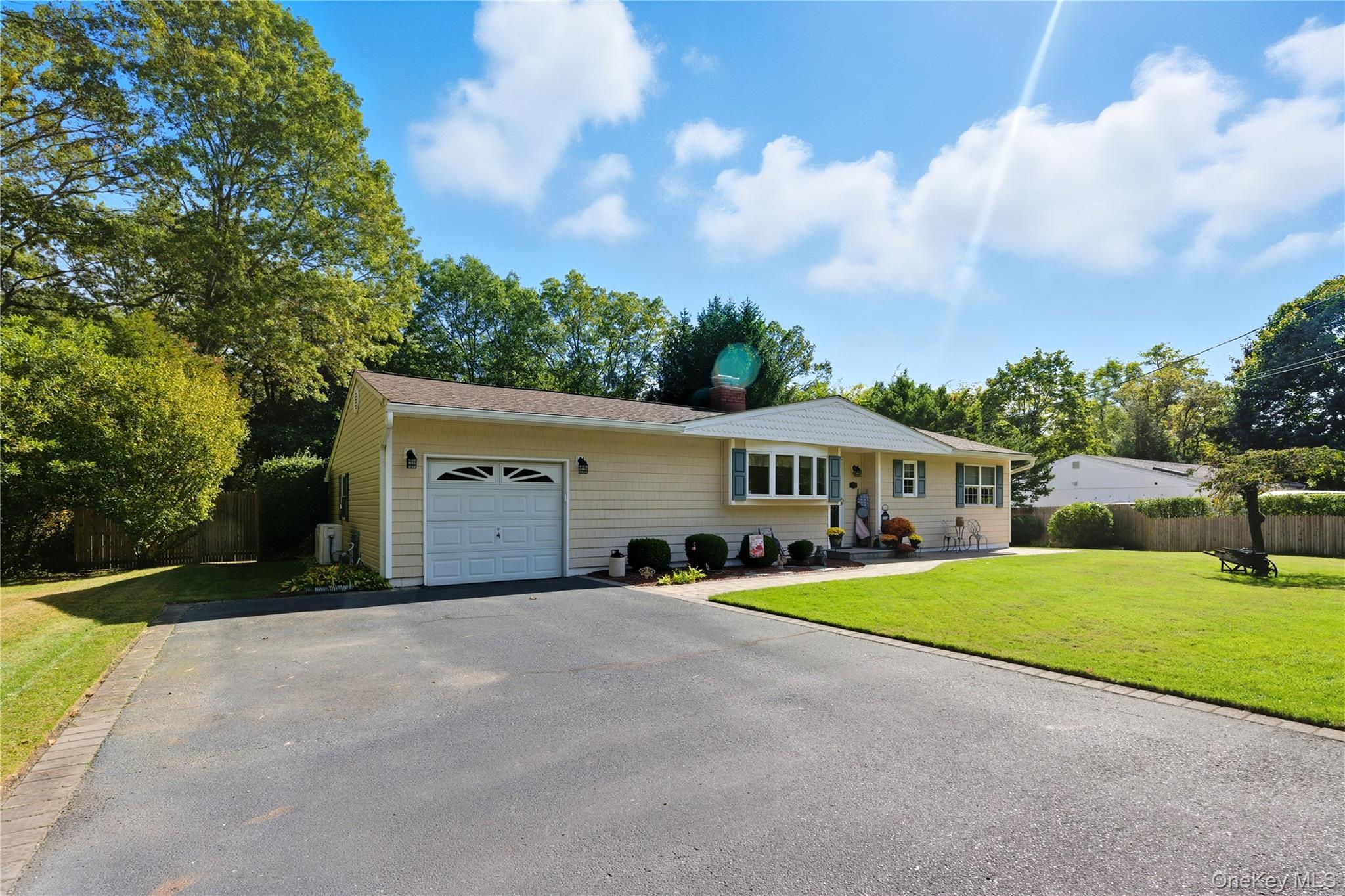 Single Family Wading River  Suffolk County, NY 11949, MLS-923343-2