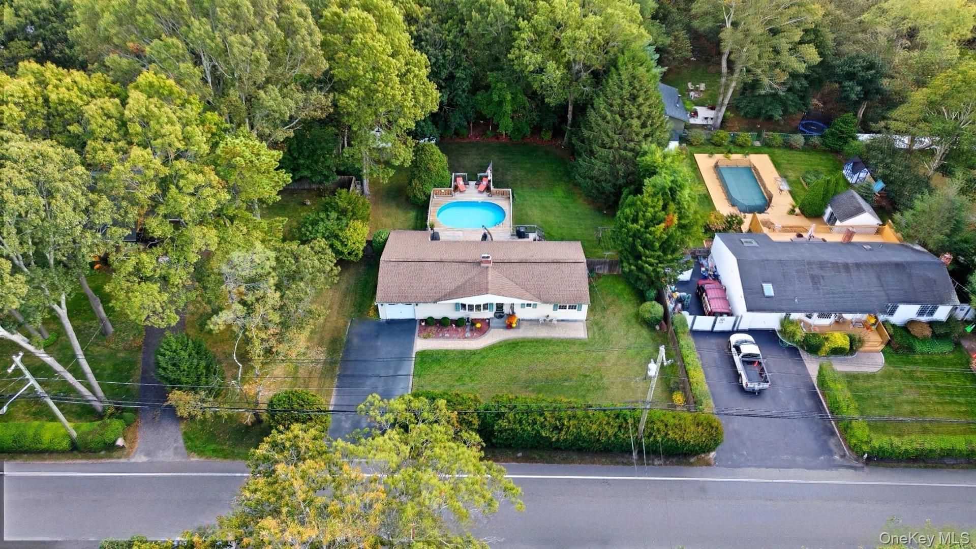 Single Family Wading River  Suffolk County, NY 11949, MLS-923343-28