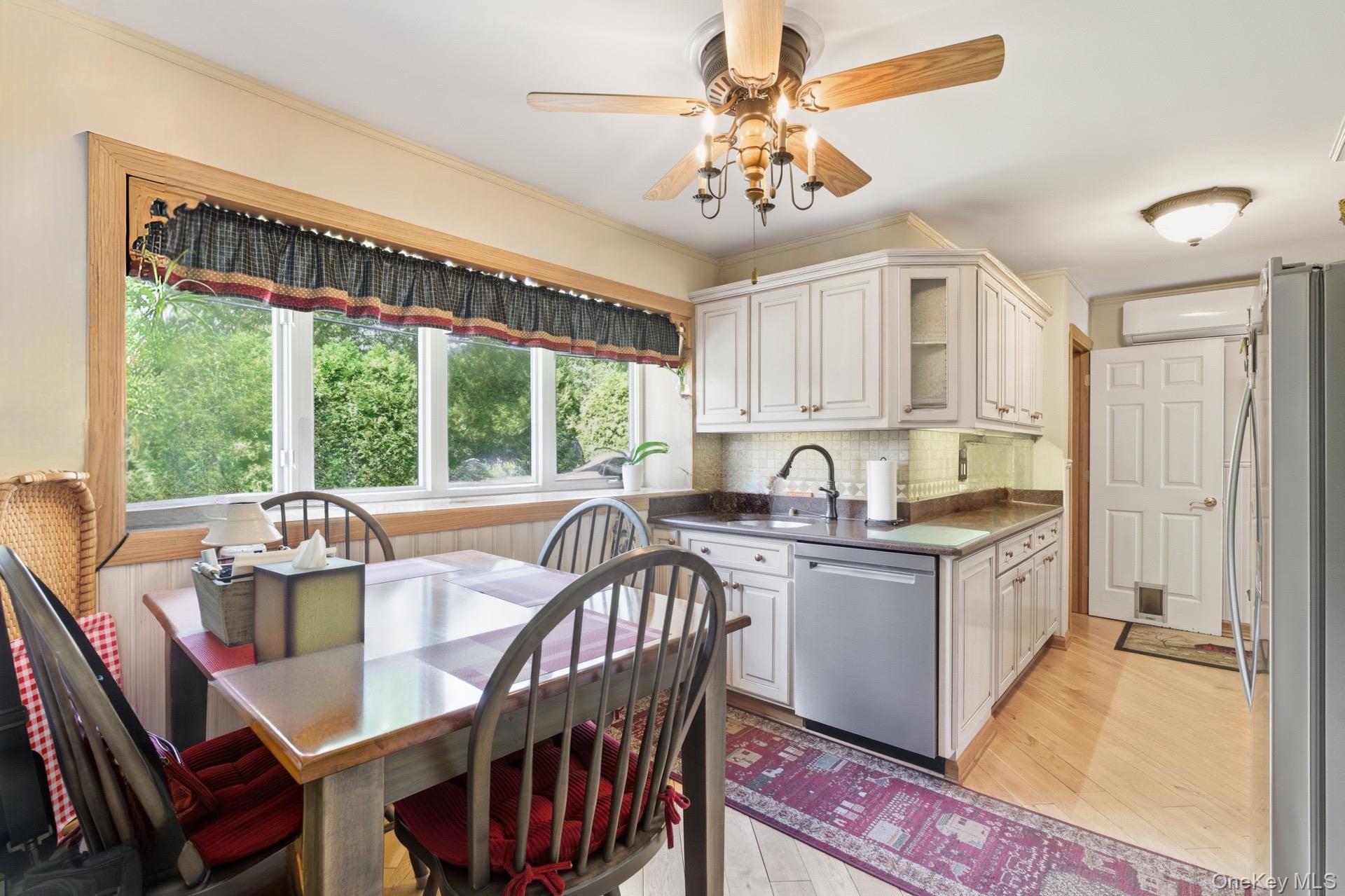 Single Family Wading River  Suffolk County, NY 11949, MLS-923343-6