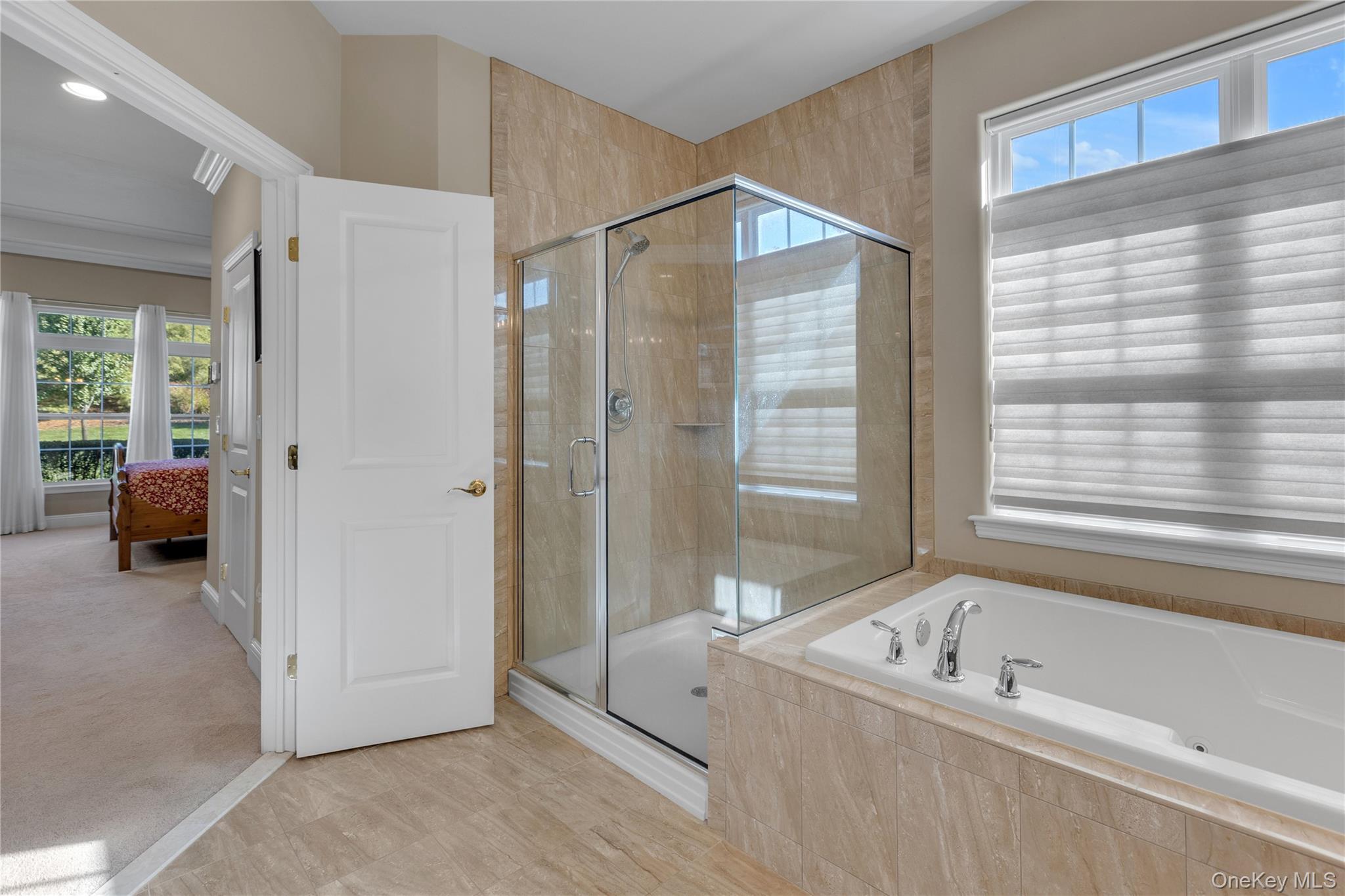 Single Family Hamlet Woods Suffolk County, NY 11780, MLS-923370-19