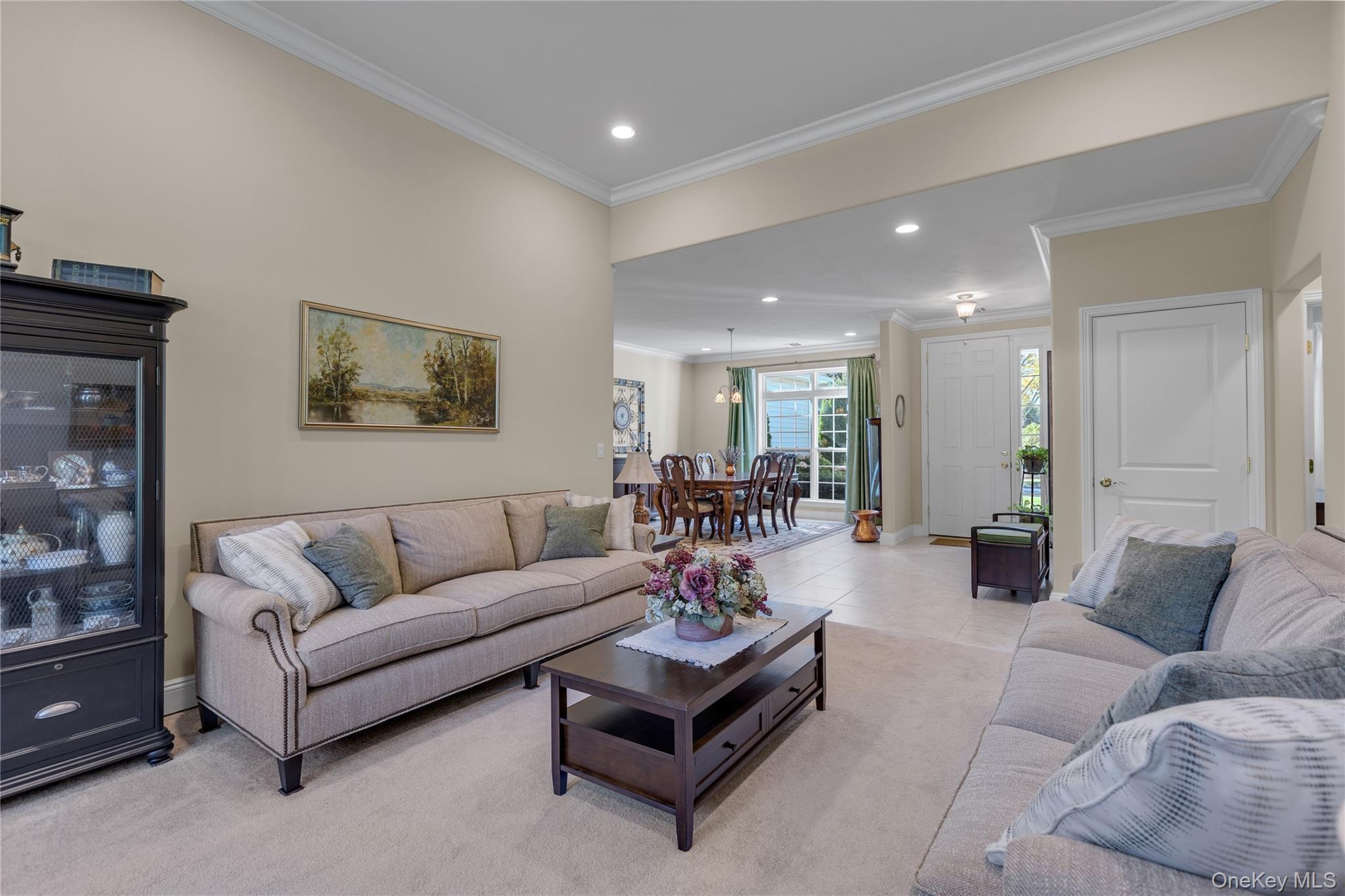 Single Family Hamlet Woods Suffolk County, NY 11780, MLS-923370-7