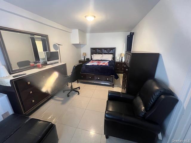 Single Family Saint Felix Queens, NY 11385, MLS-923371-5