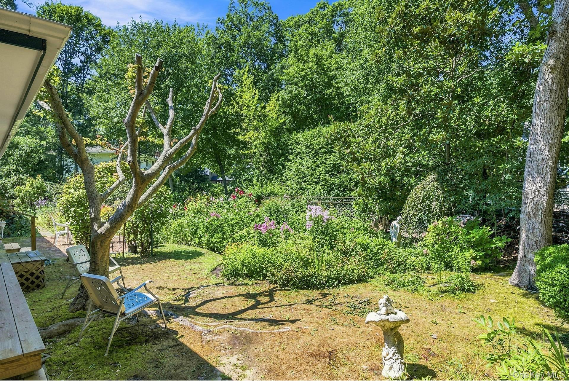 Single Family Barnes Hole Road  Suffolk County, NY 11937, MLS-923384-32
