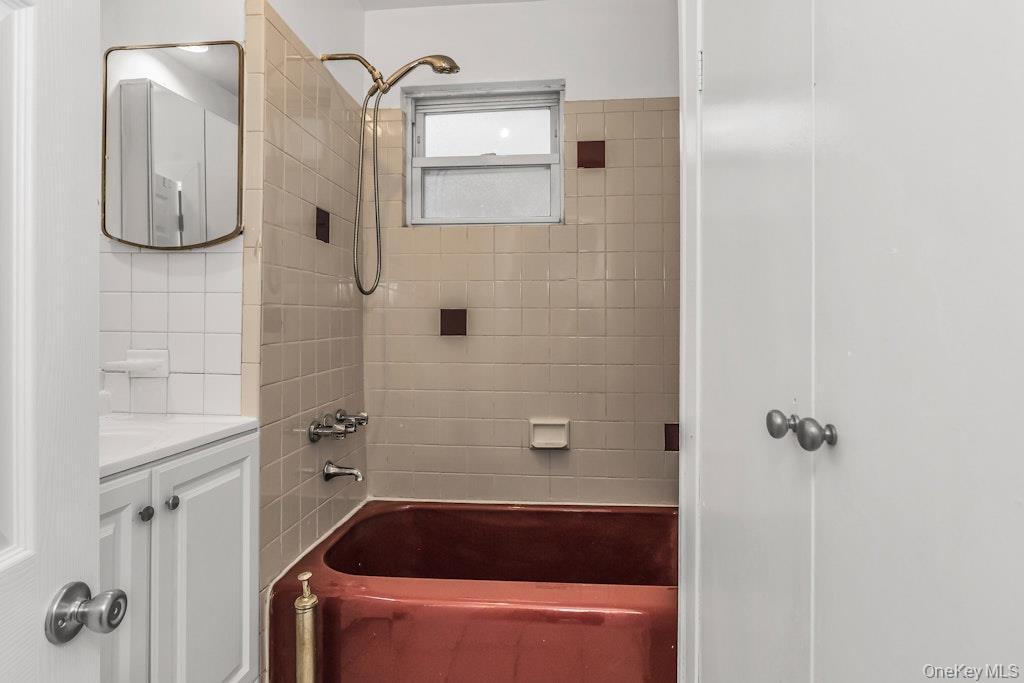 Single Family 206th  Queens, NY 11364, MLS-923396-5