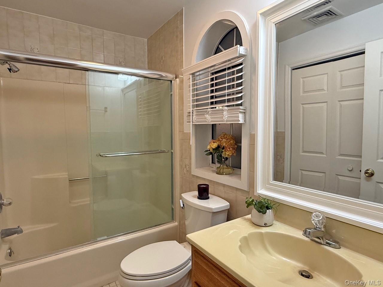 Single Family Tivoli Dutchess County, NY 12583, MLS-923397-10