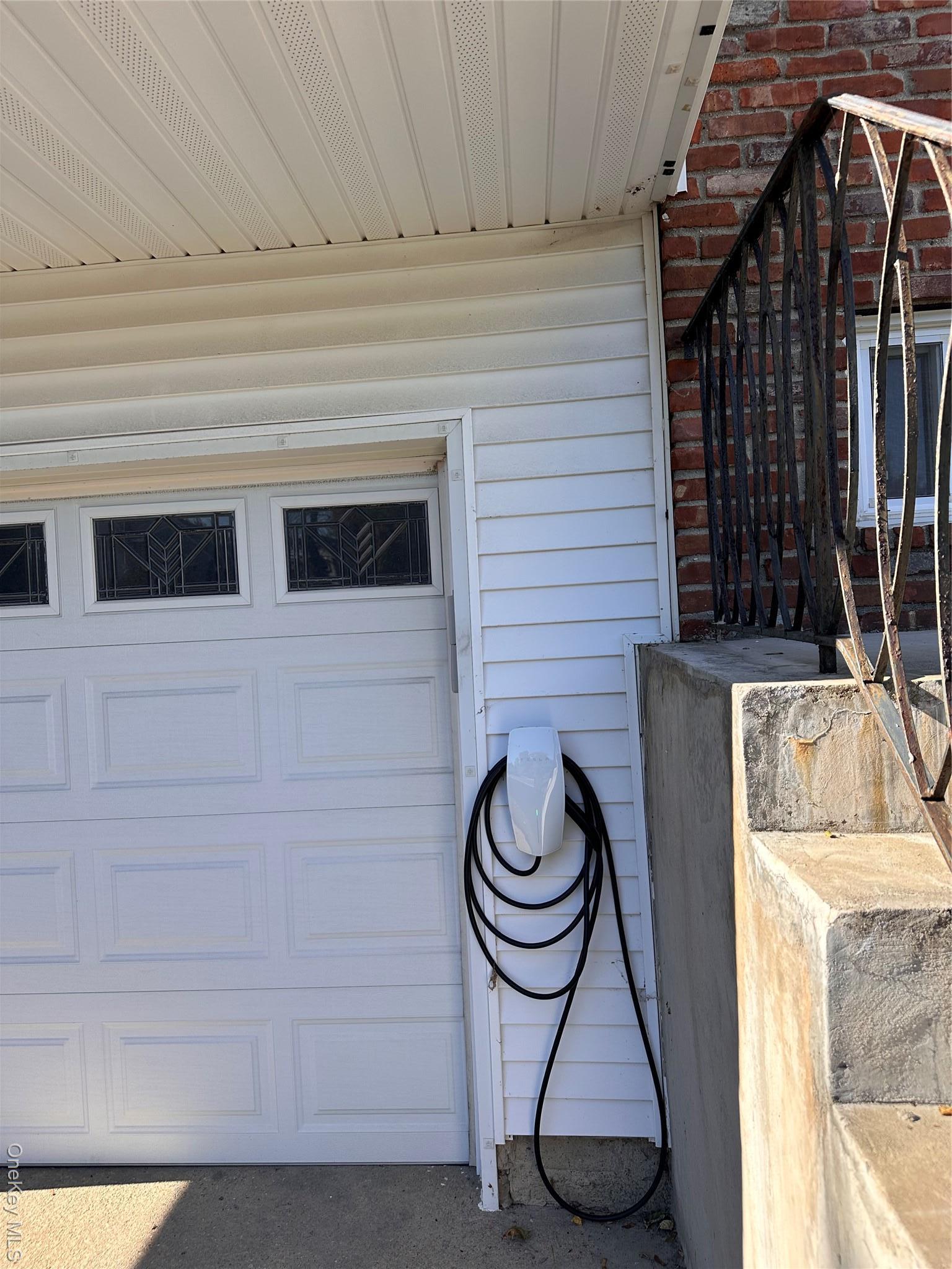 Single Family Bowman  Suffolk County, NY 11754, MLS-923400-25