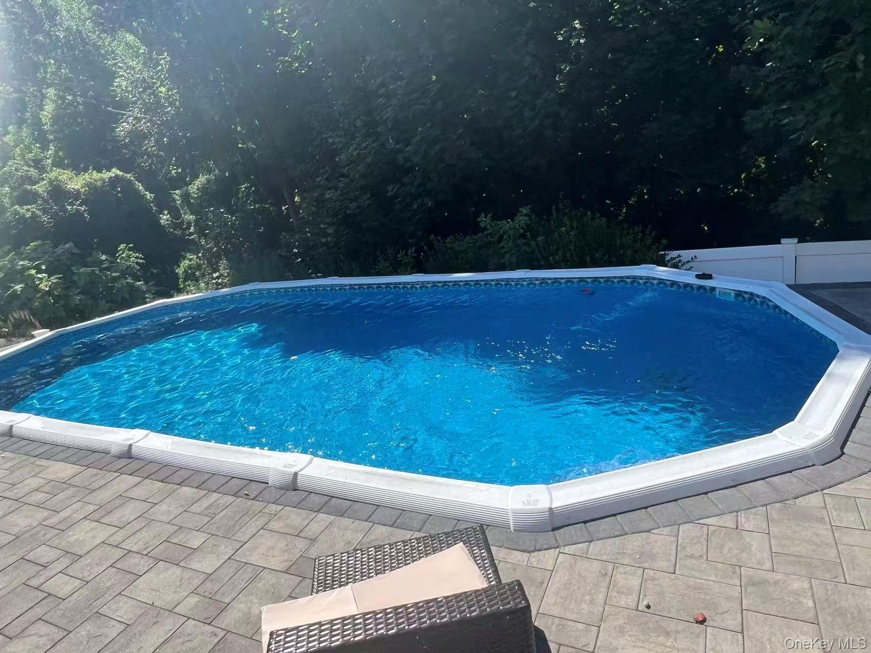 Single Family Bowman Suffolk County, NY 11754, MLS-923400-8