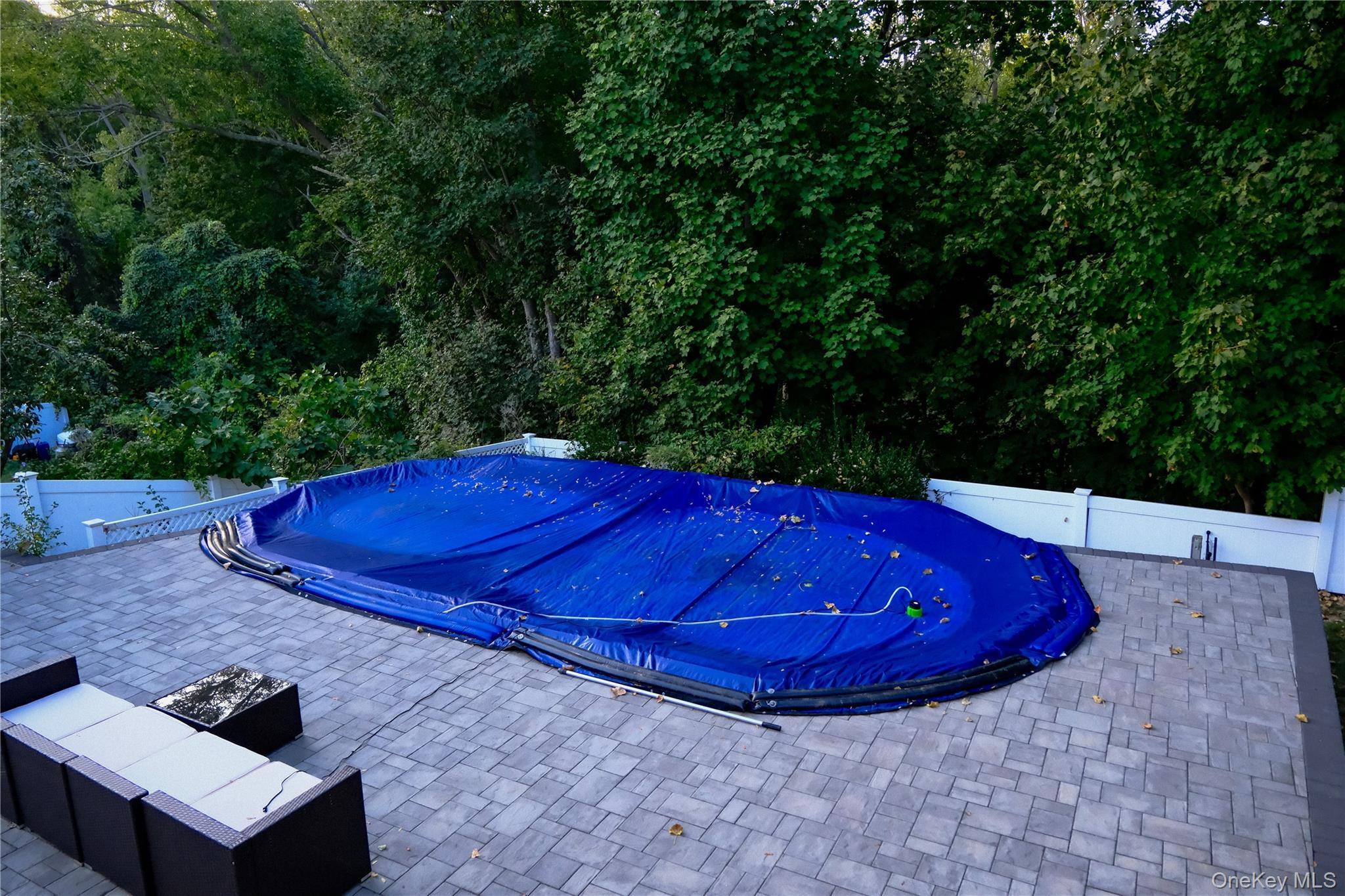 Single Family Bowman Suffolk County, NY 11754, MLS-923400-9