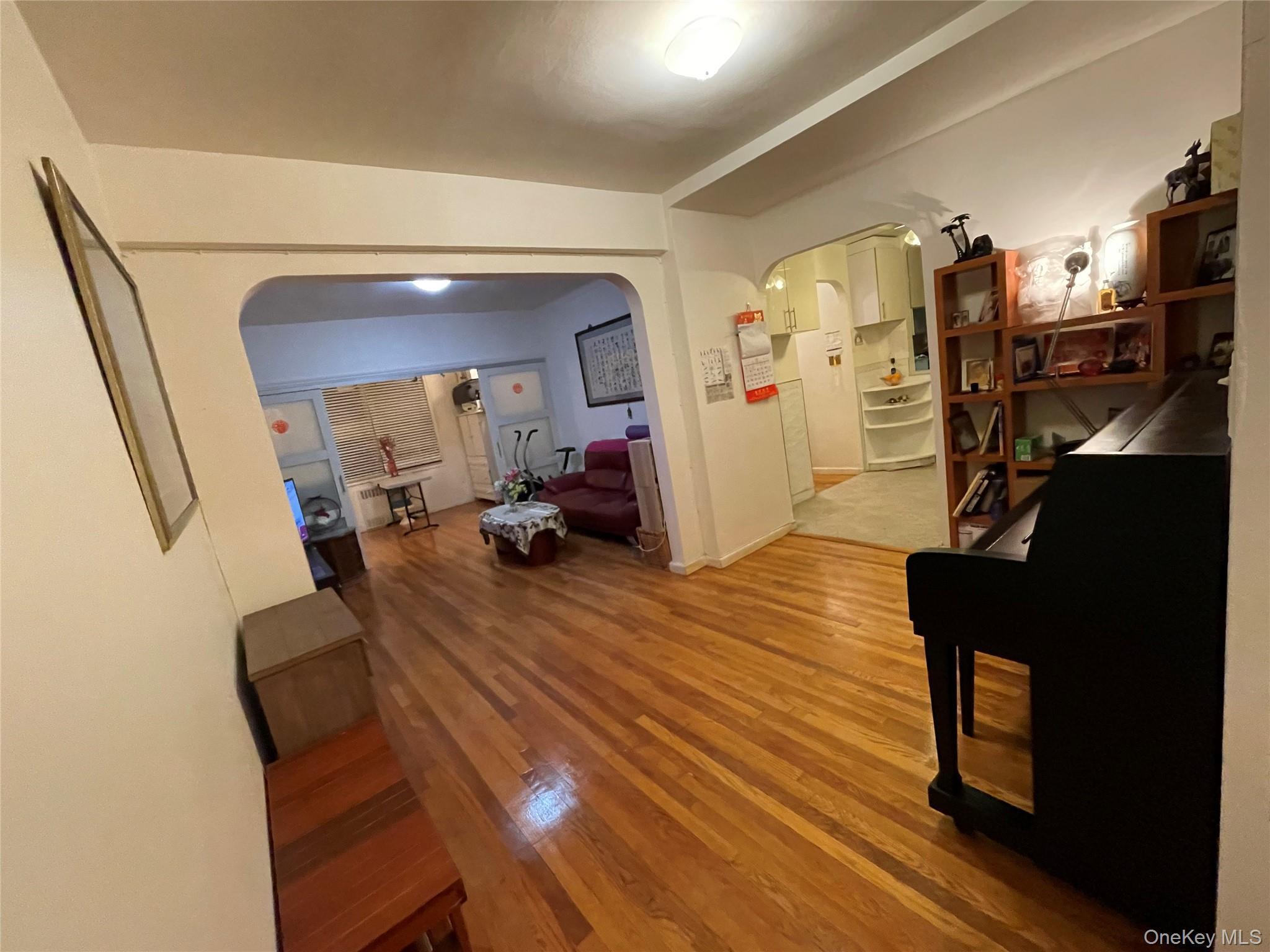 Condo 102nd  Queens, NY 11374, MLS-923410-3