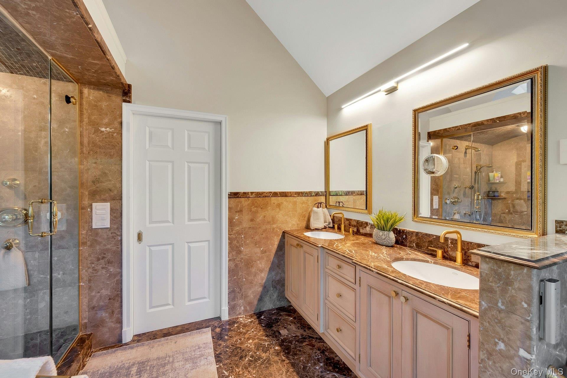 Single Family Rosedale Westchester County, NY 10605, MLS-923421-28