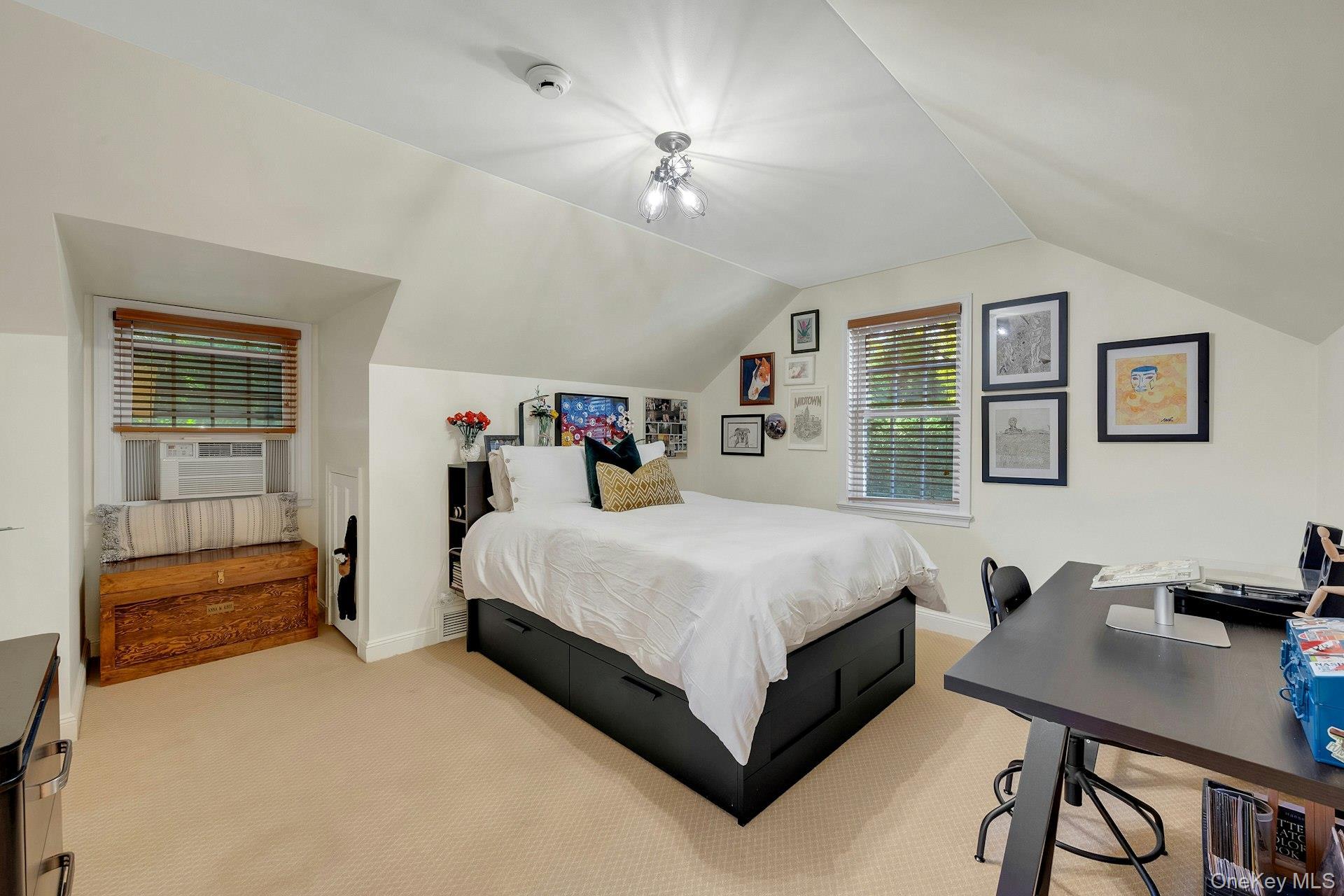 Single Family Rosedale Westchester County, NY 10605, MLS-923421-29