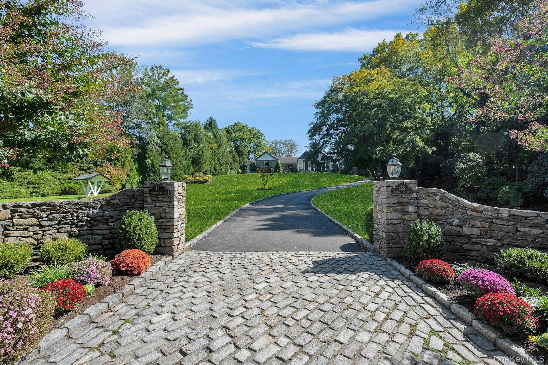 Single Family Rosedale Westchester County, NY 10605, MLS-923421-40