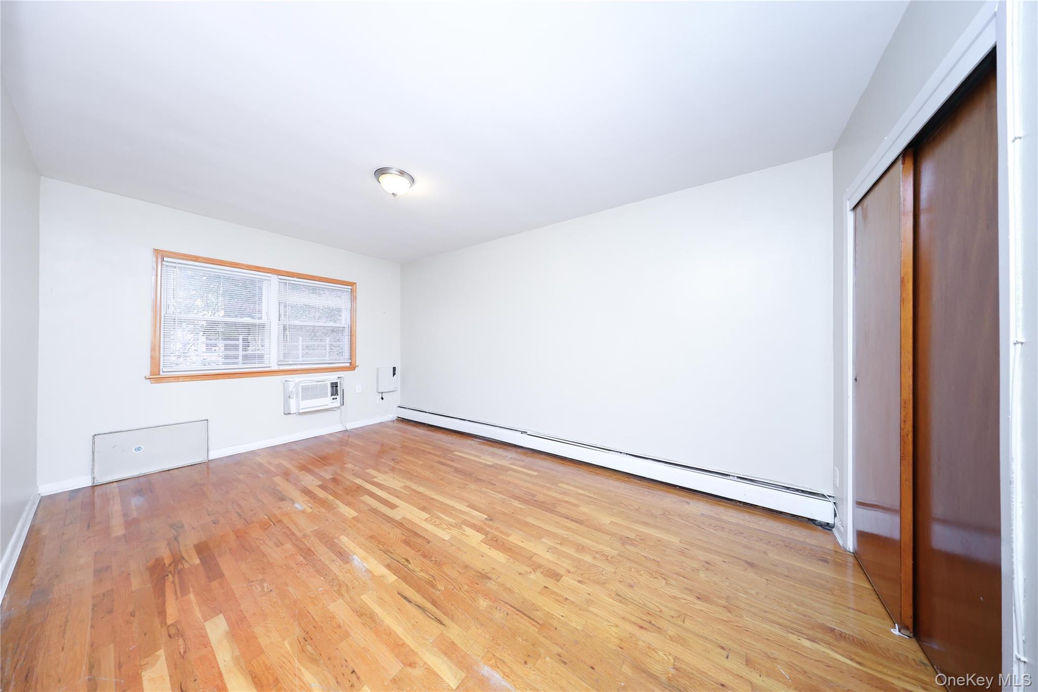 Single Family Curzon Queens, NY 11418, MLS-923423-10