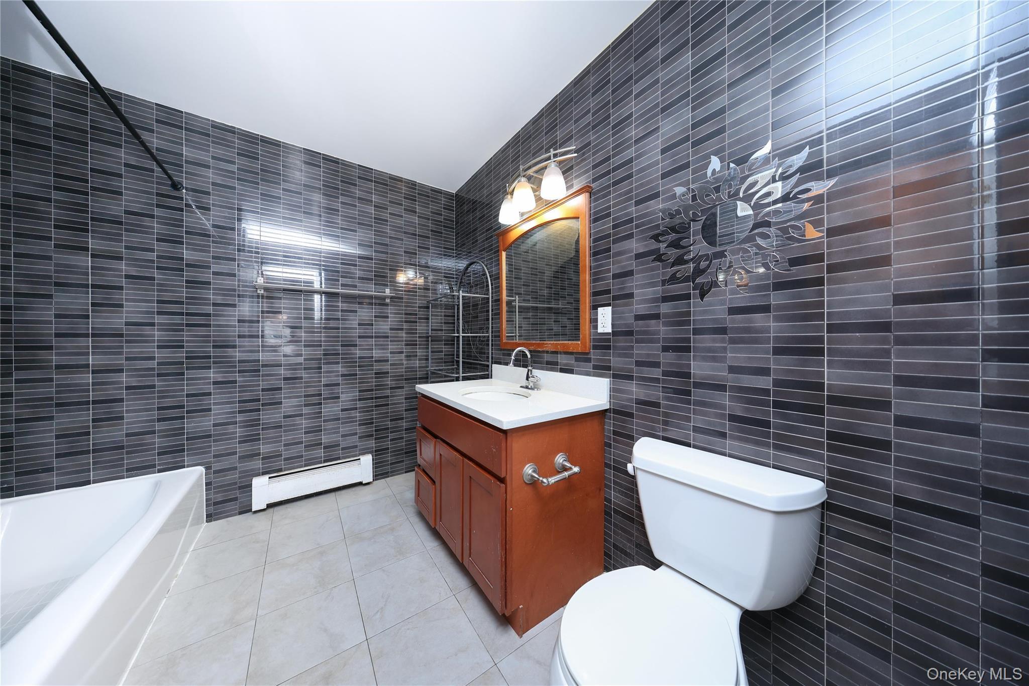 Single Family Curzon Queens, NY 11418, MLS-923423-12