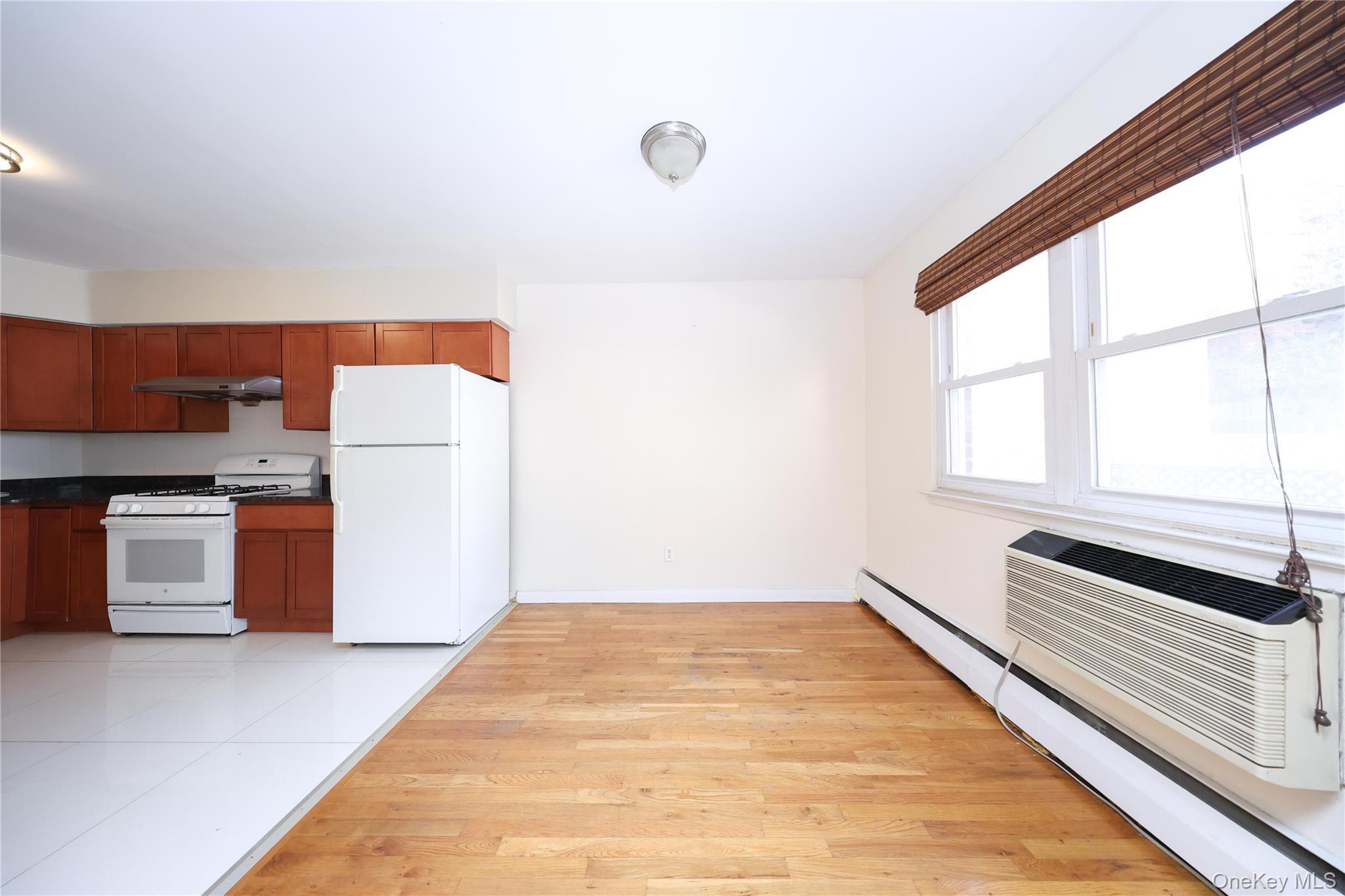 Single Family Curzon Queens, NY 11418, MLS-923423-6