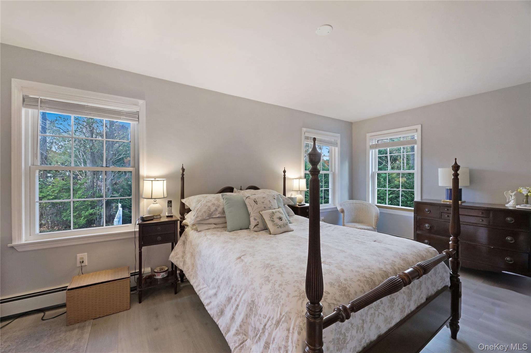 Single Family Nidzyn Suffolk County, NY 11960, MLS-923439-16